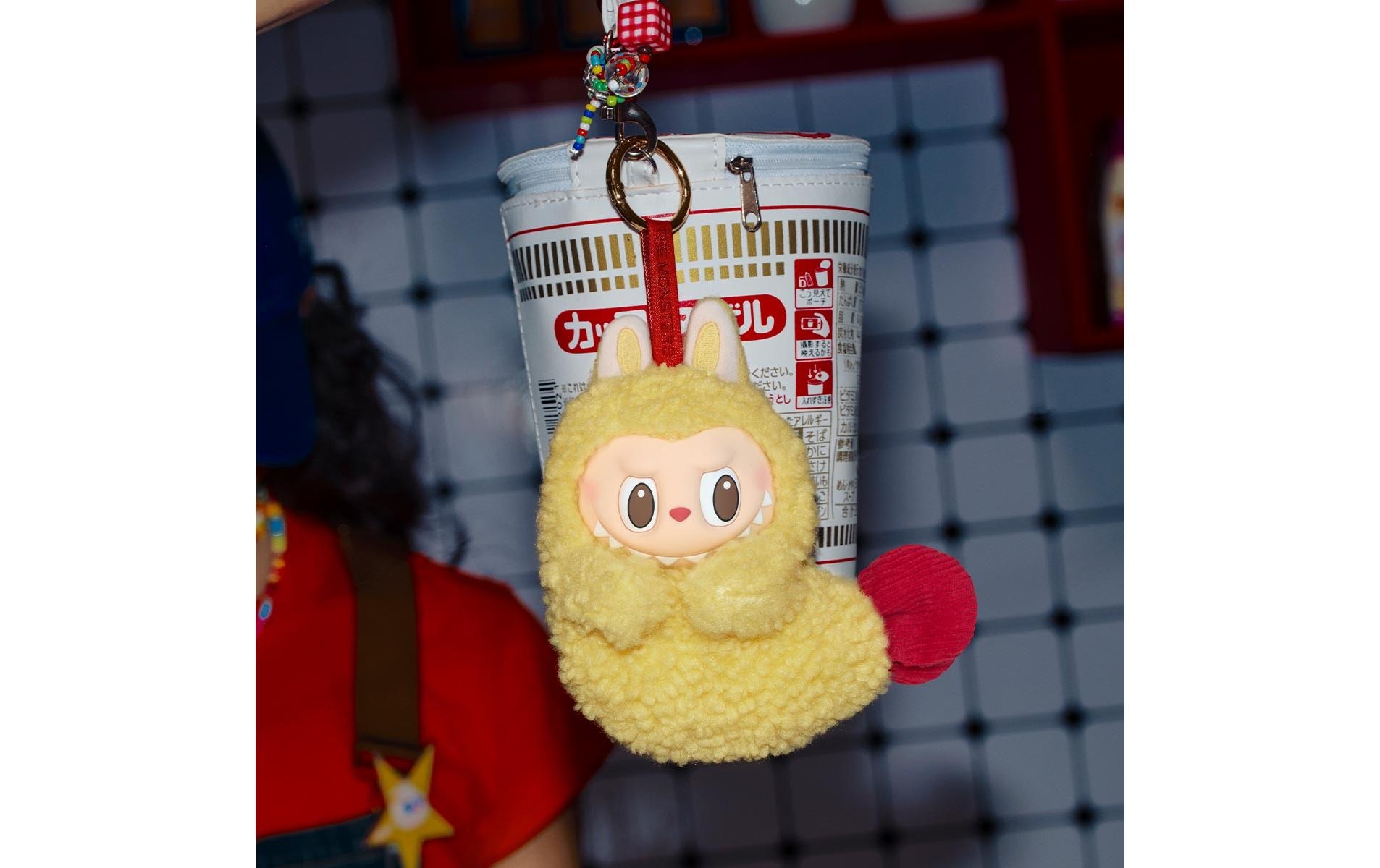   Plüschfigur »Pop Mart Wacky Mart Earphone Case«