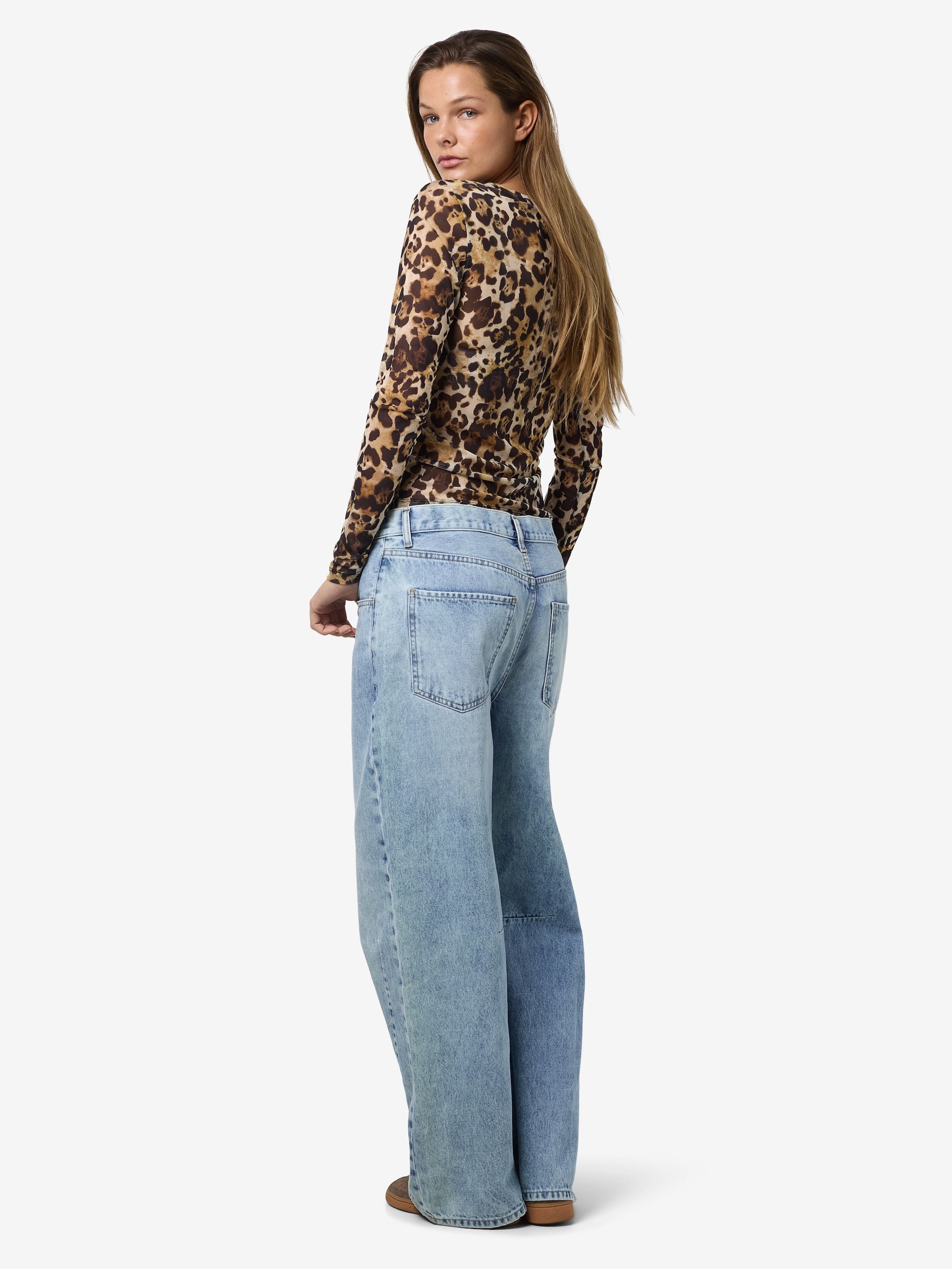 Noisy may T-shirt en résille »NMJUDITH L/S MESH TOP BG NOOS« transparent