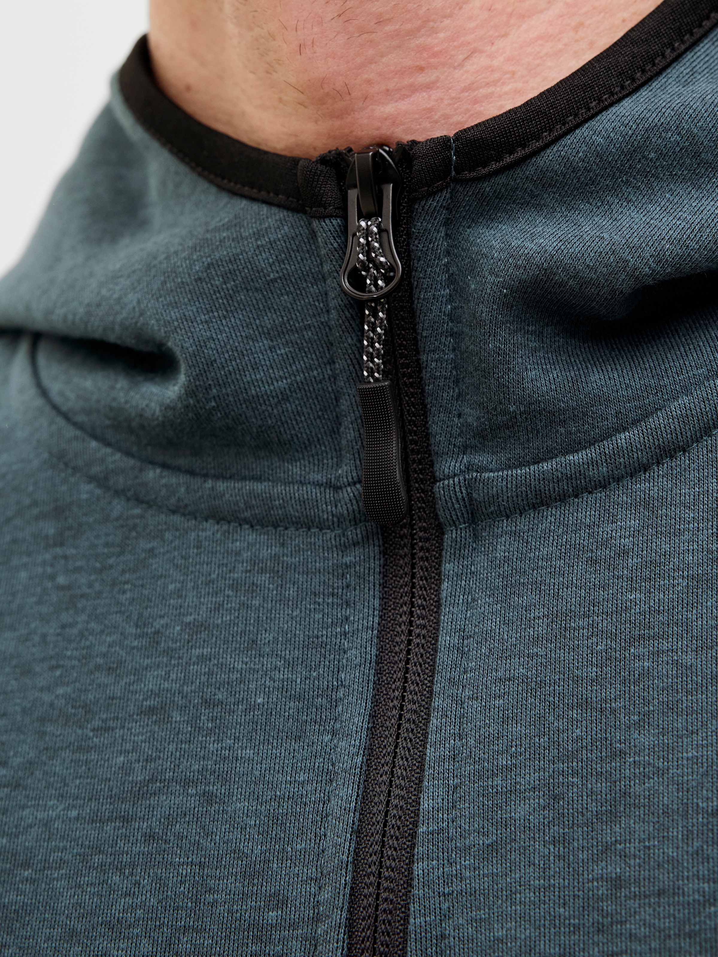 Jack & Jones Veste sweat »JCOFUSION SWEAT ZIP HOOD NOOS«