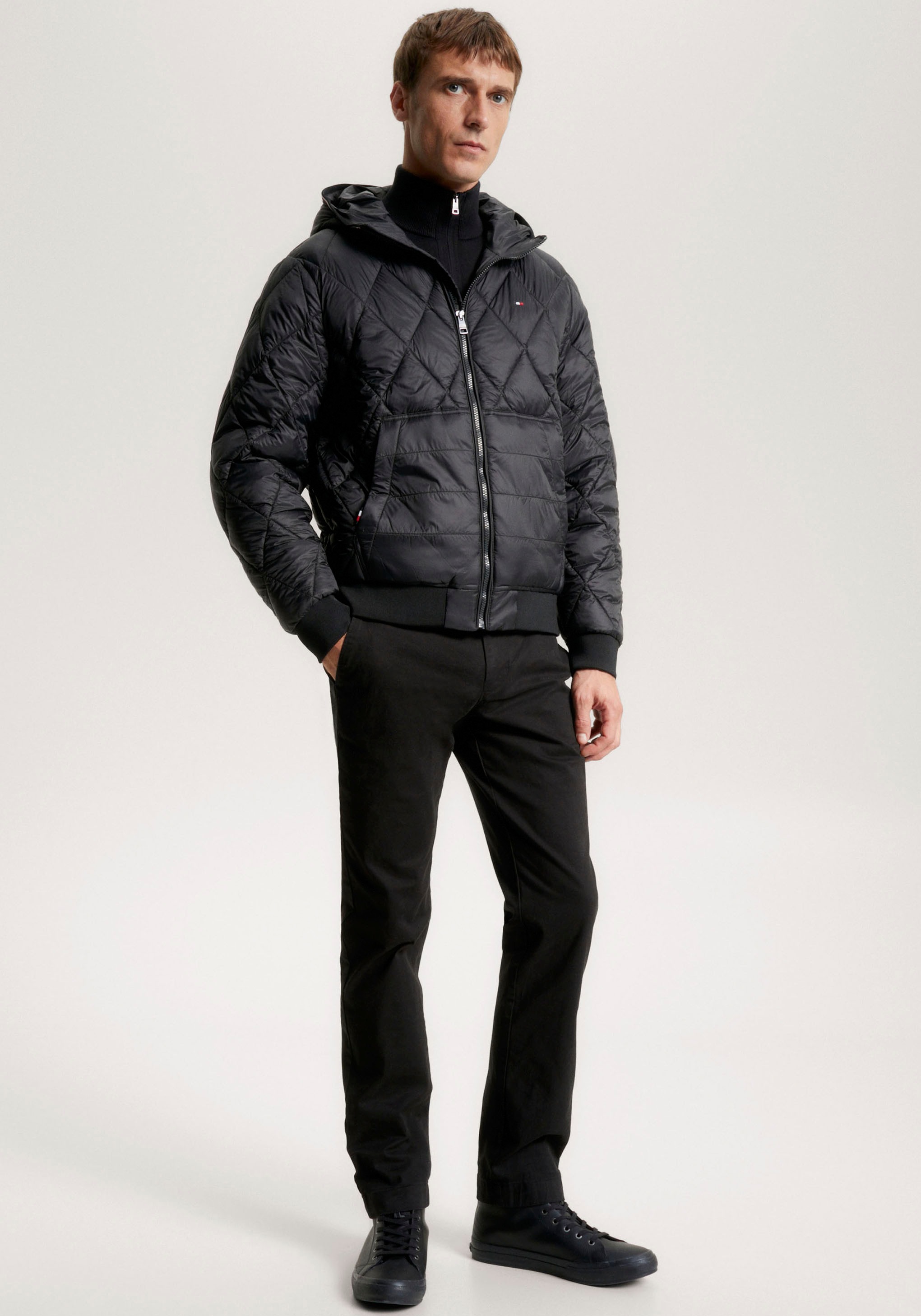 Tommy Hilfiger Steppjacke »MIX QUILT RECYCLED«, mit Kapuze