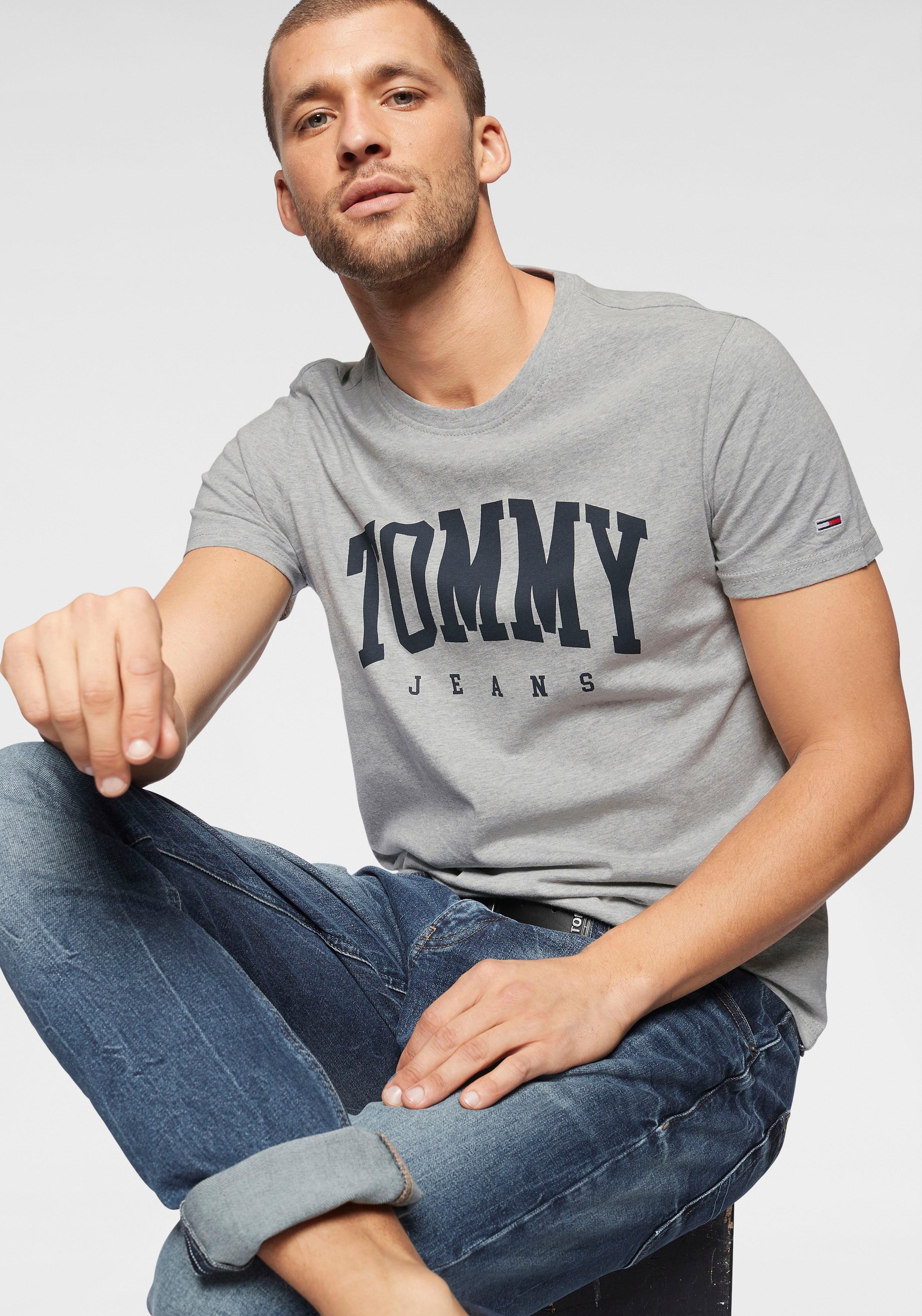 Image of Tommy Jeans T-Shirt »TJM ESSENTIAL LOGO TEE« bei Ackermann Versand Schweiz
