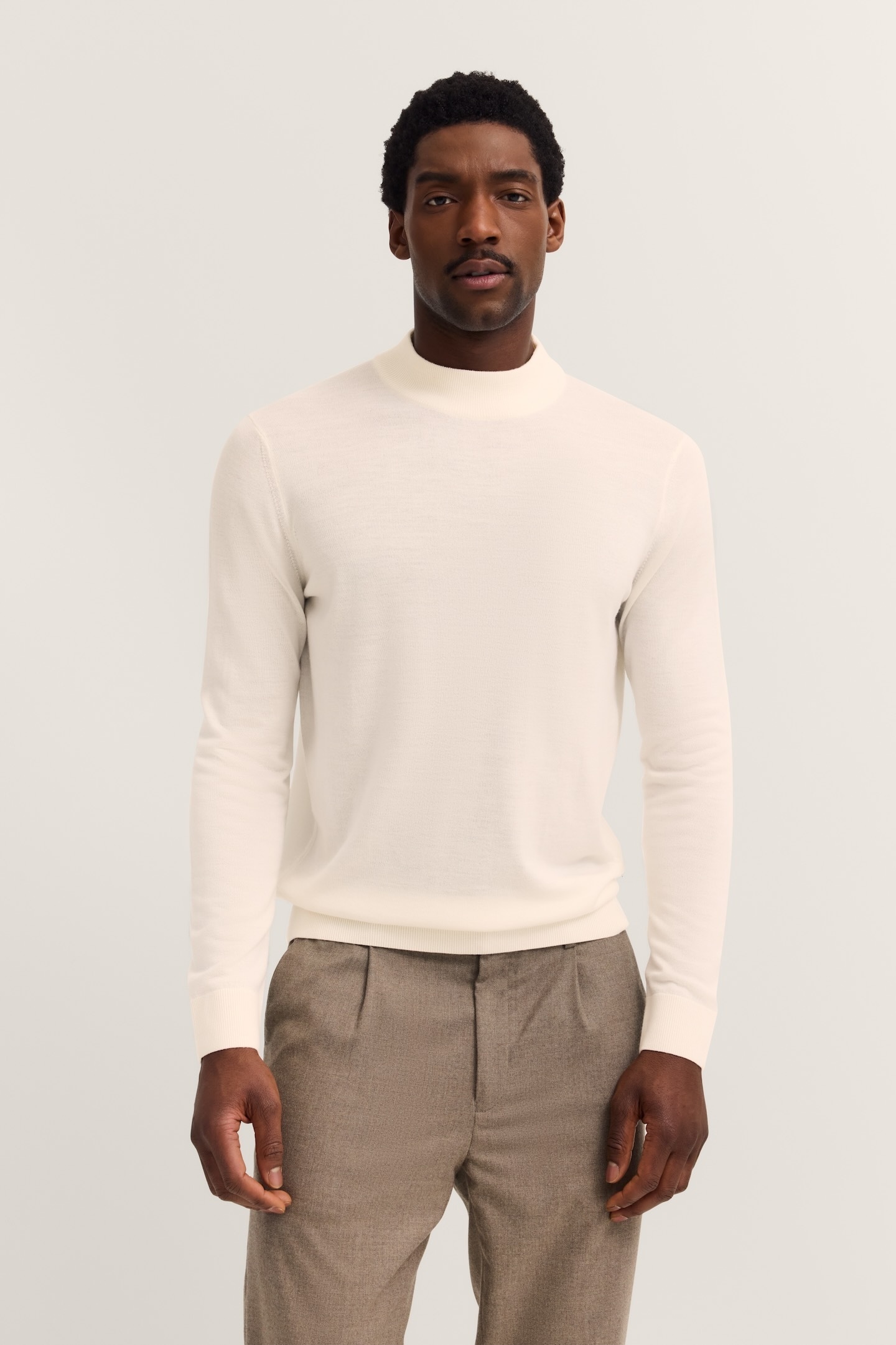 bugatti Pull à col roulé »Regular Fit« aus Merino-Wolle-Seide-Mix
