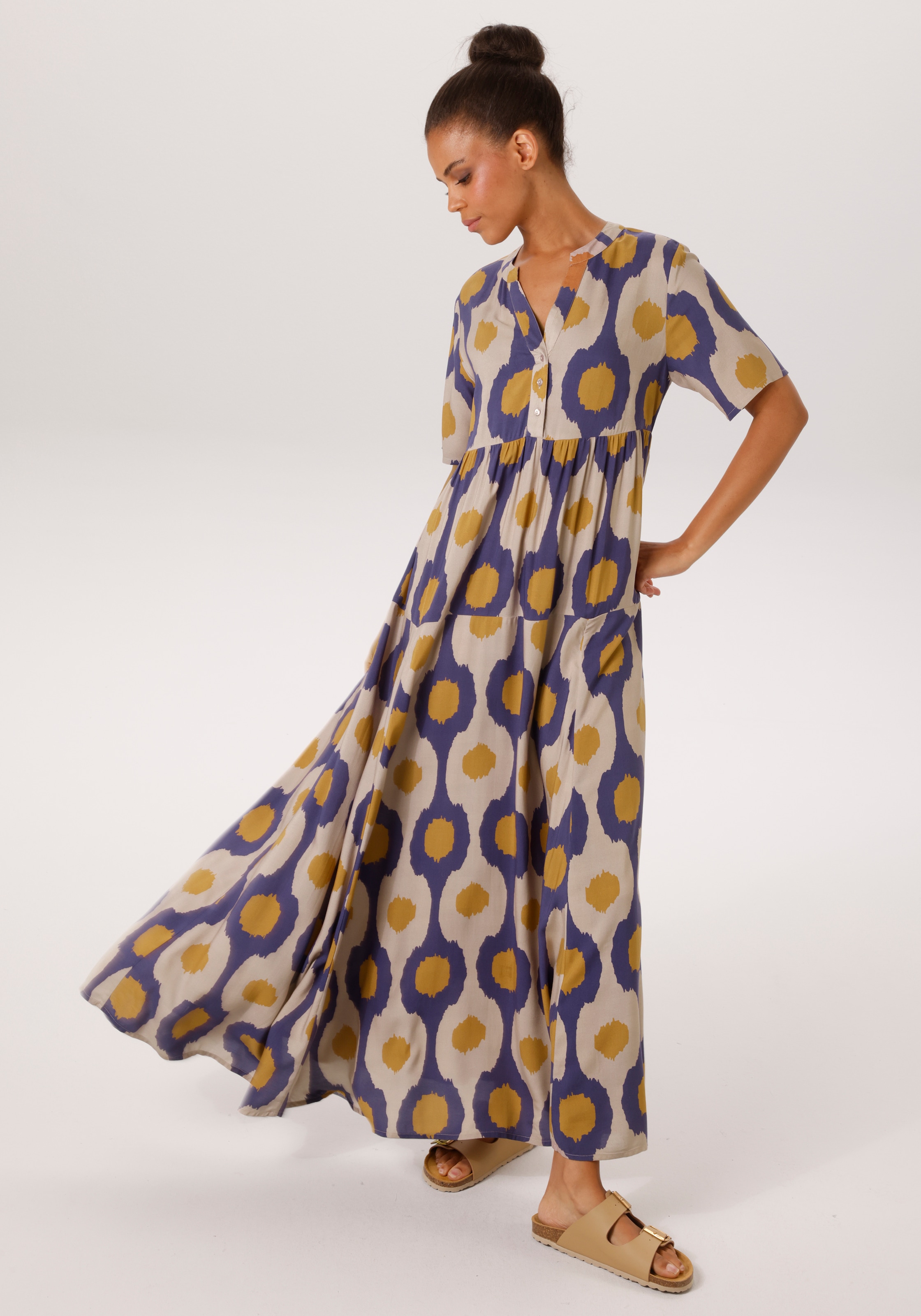 Aniston CASUAL Robe d'été mit grossflächigen, grafischen Druck - NEUE KOLLEKION