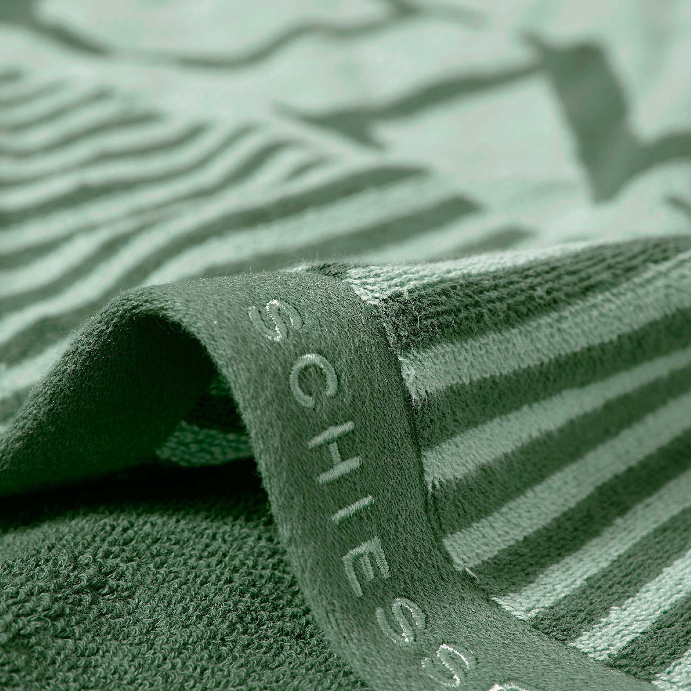 Schiesser Serviette de sauna »Rom aus garngefärbtem, kuschelweichem Baumwollfrottier« Made in Green
