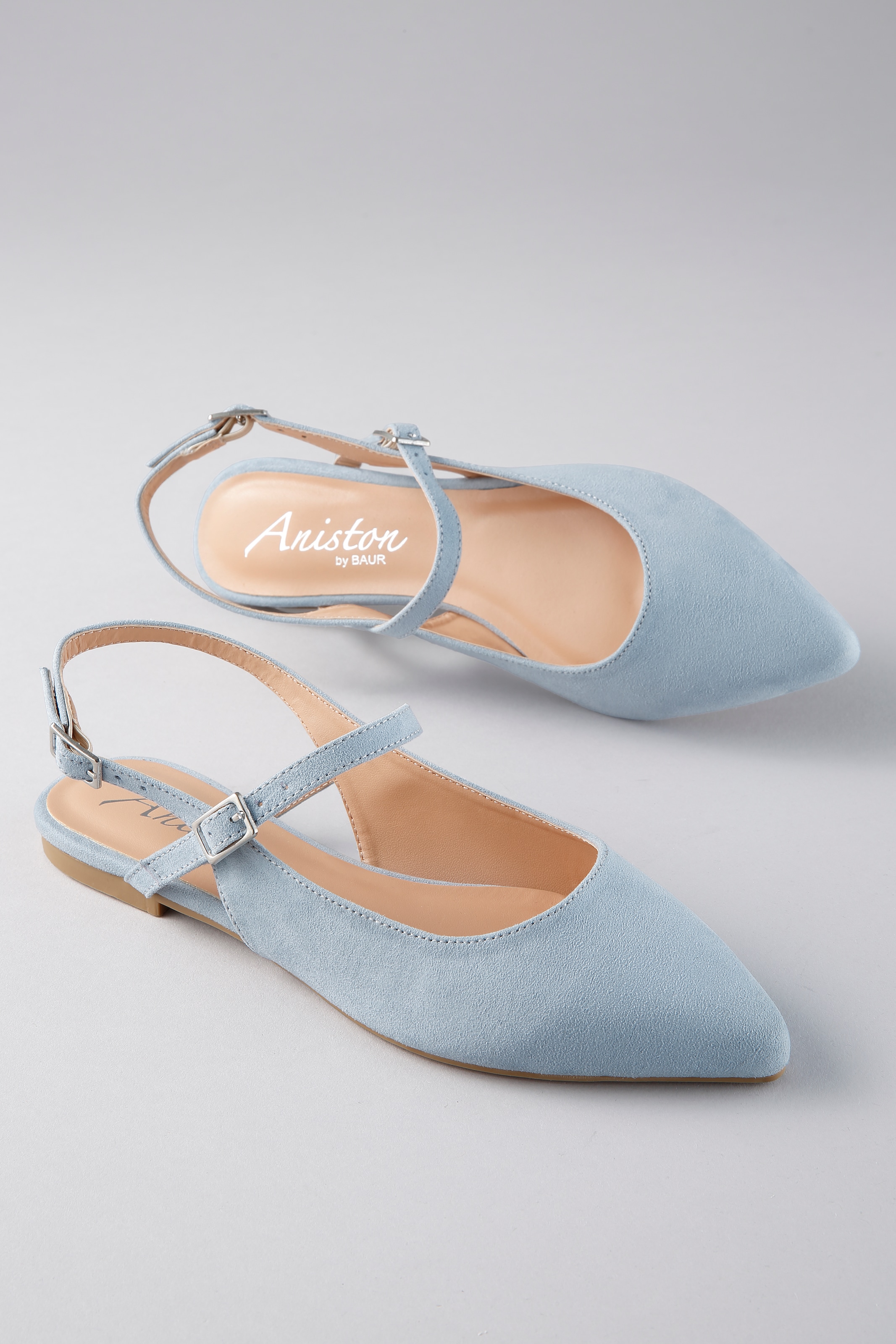 Aniston SHOES Pompes à sling  plat, chaussure d'été, sandale à brides - forme étroite