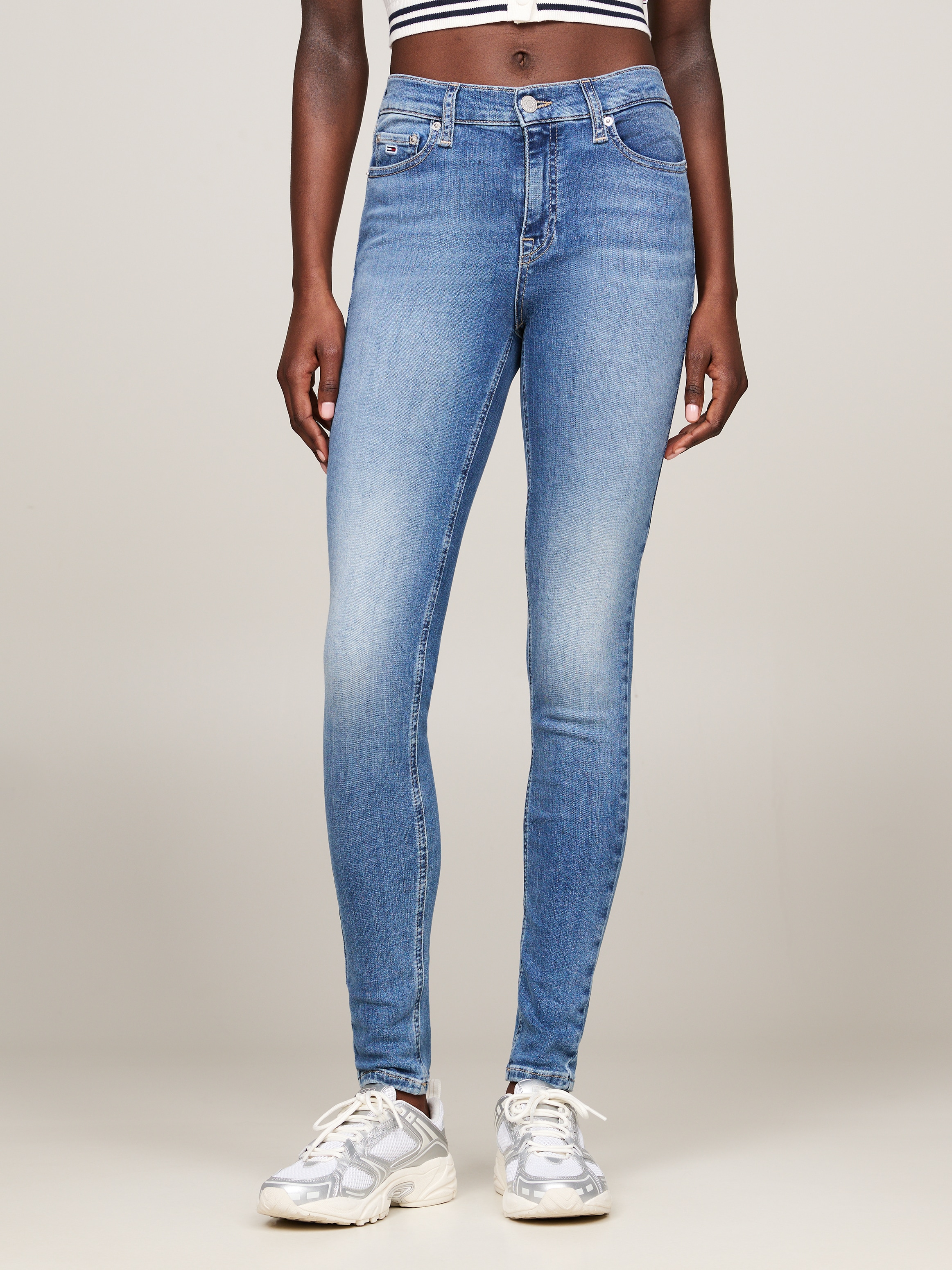 Image of Tommy Jeans Skinny-fit-Jeans "NORA MID RISE" mit Waschung, Logo-Badge