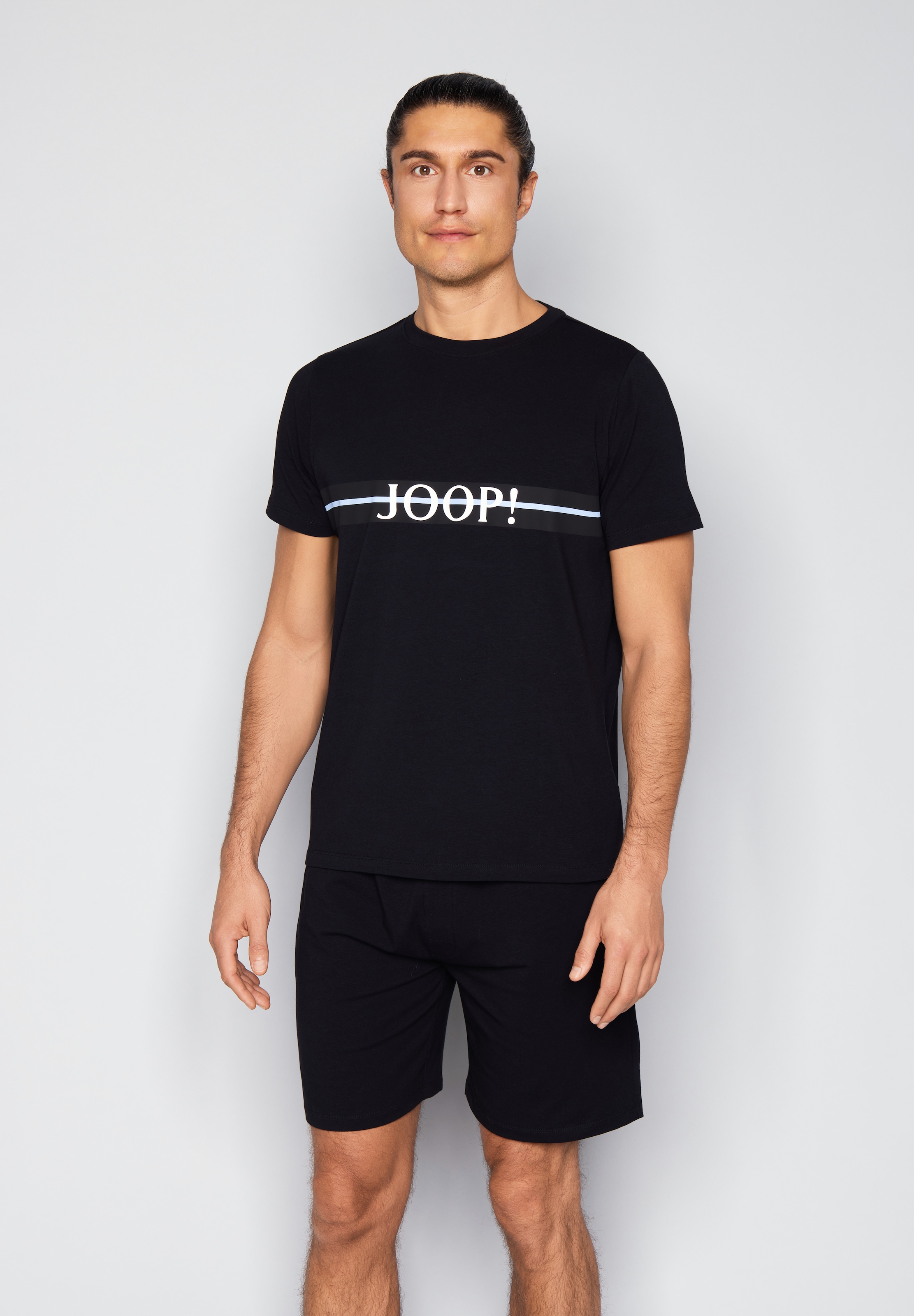 Image of JOOP Shorty "Core" 2 tlg. mit kurzem Arm, Rundhalsausschnitt und seitlichen Taschen