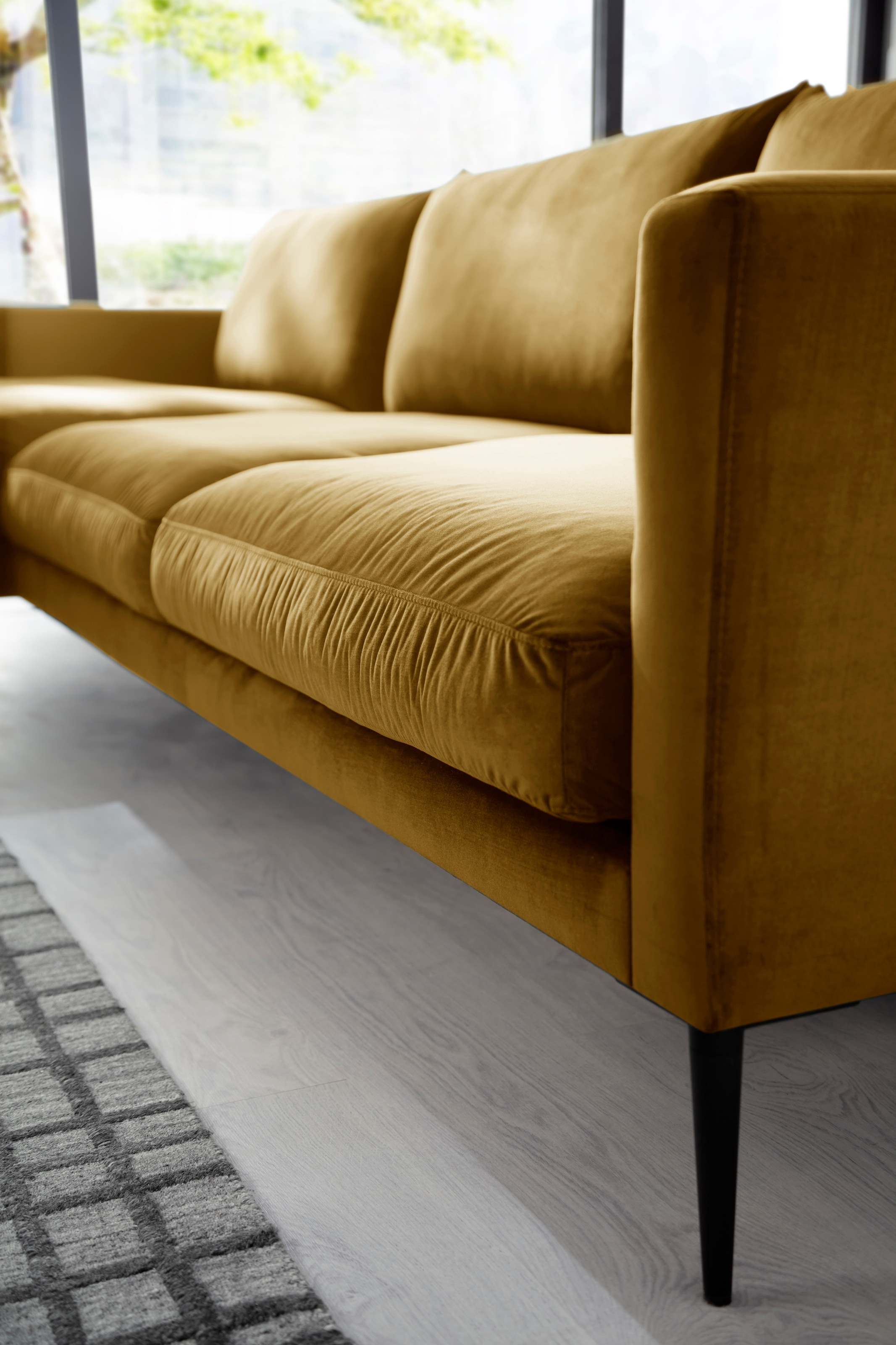 Trends by HG Polsterecke »Svea L-Form« Recamiere rechts oder links, mit Metallfuss, frei im Raum stellbar