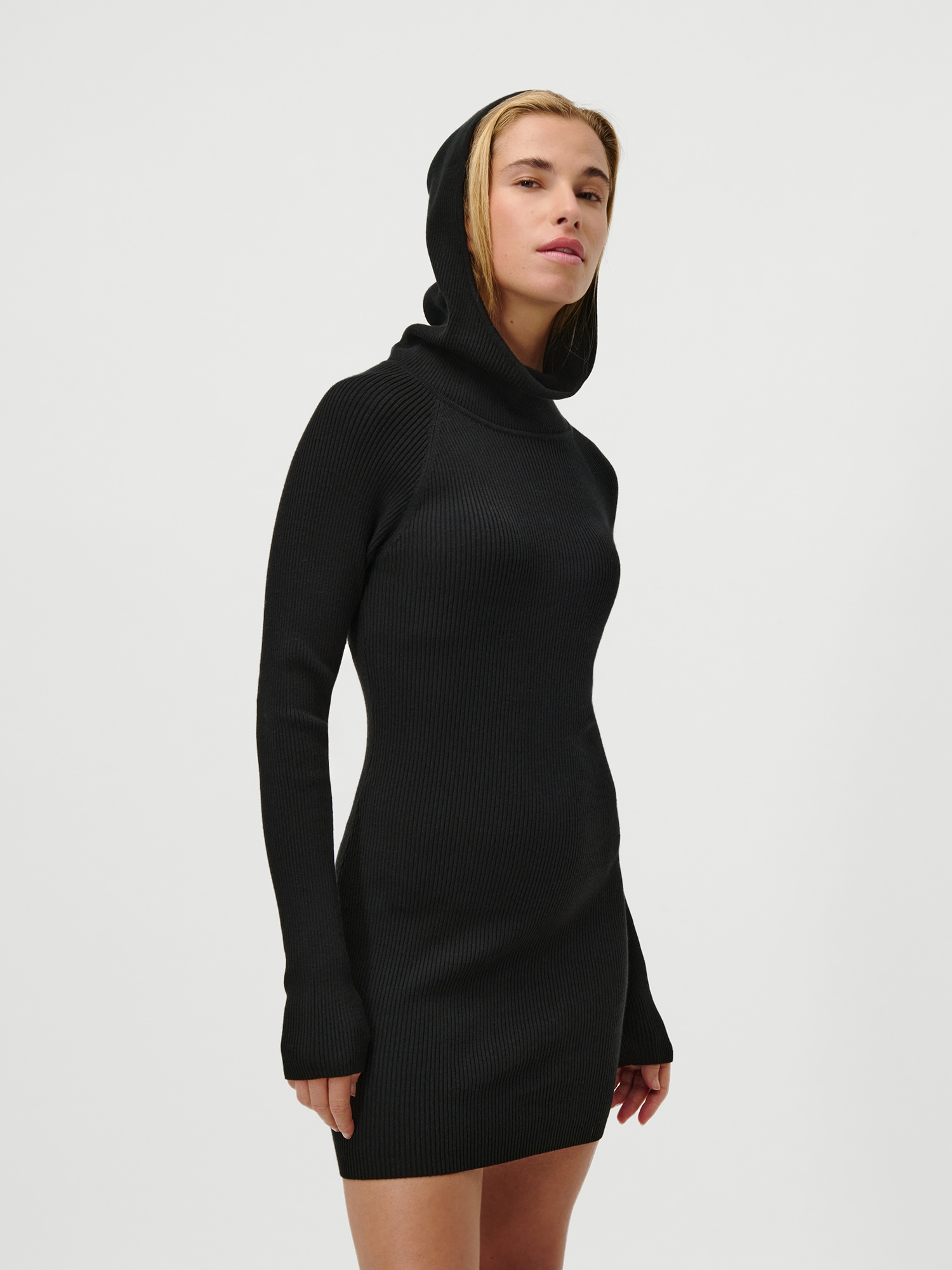 LeGer Robe en tricot »Mathilde, LeGer by Lena Gercke« Sans poches mit Kapuze, körpernahe Passform