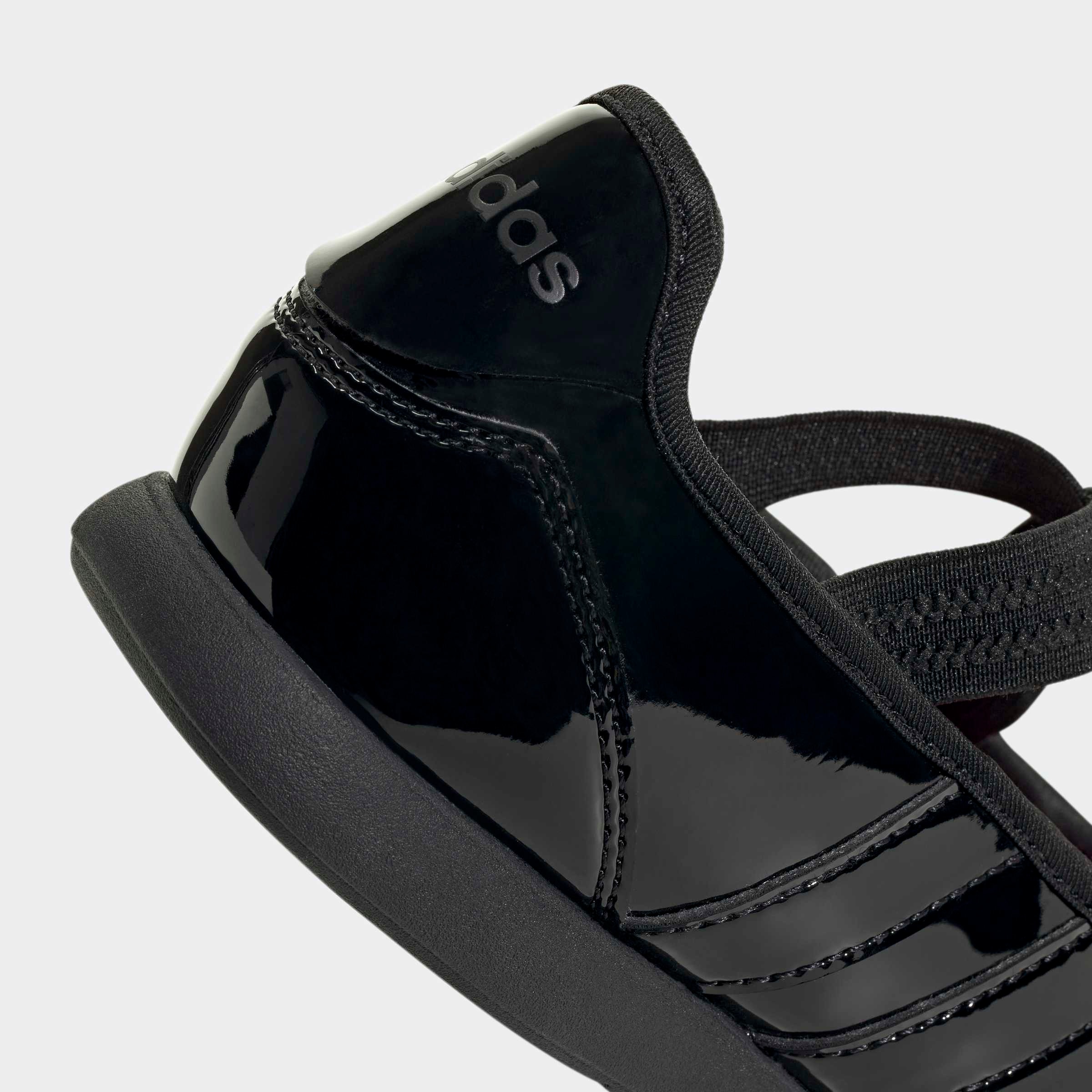 adidas Sportswear Sneaker Ballerinas »BARREDA MARY JANE KIDS«  Design auf den Spuren des adidas Samba Mary Jane