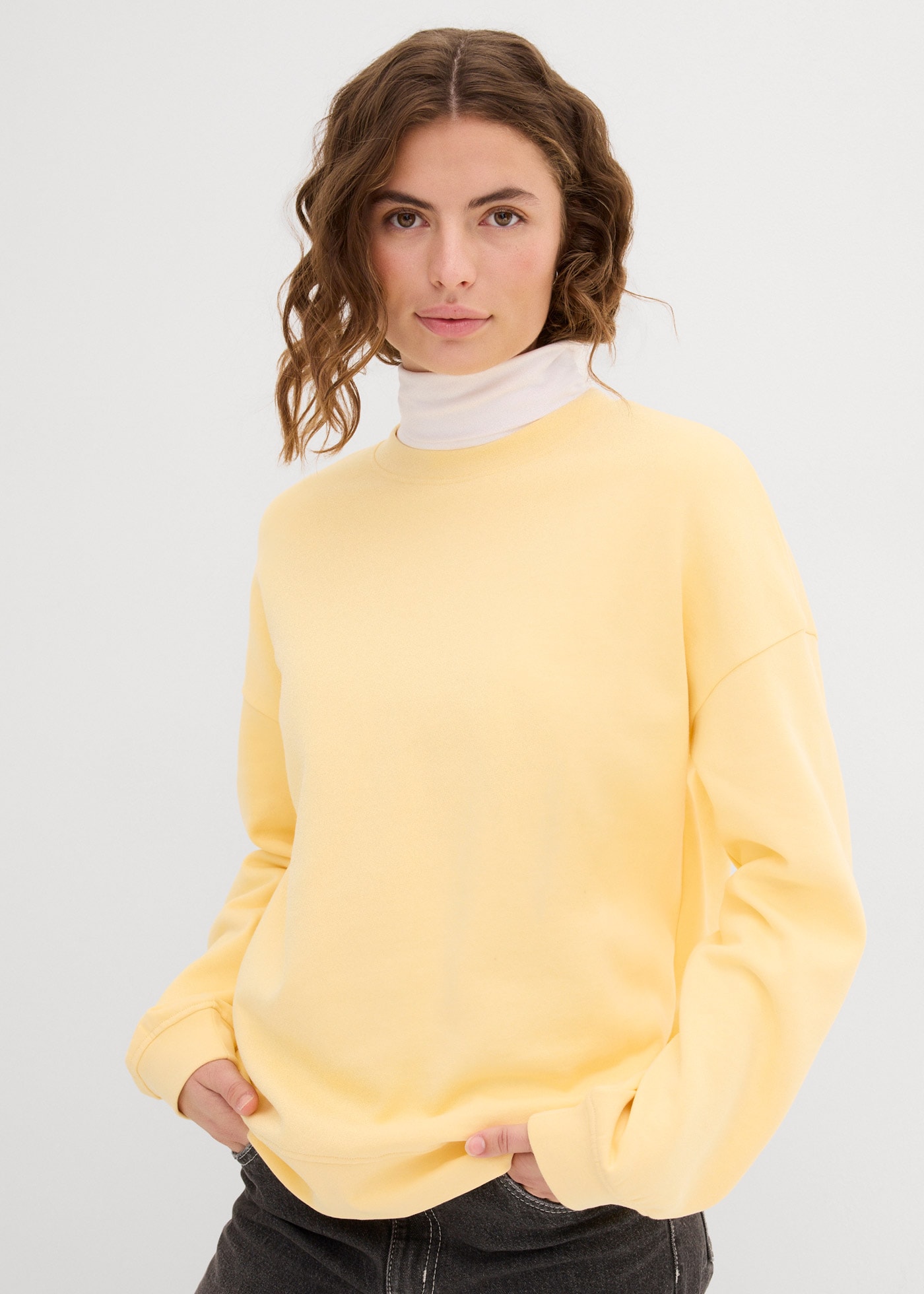 bonprix Sweat-shirt , coupe oversize, en pur coton, bords élastiques

