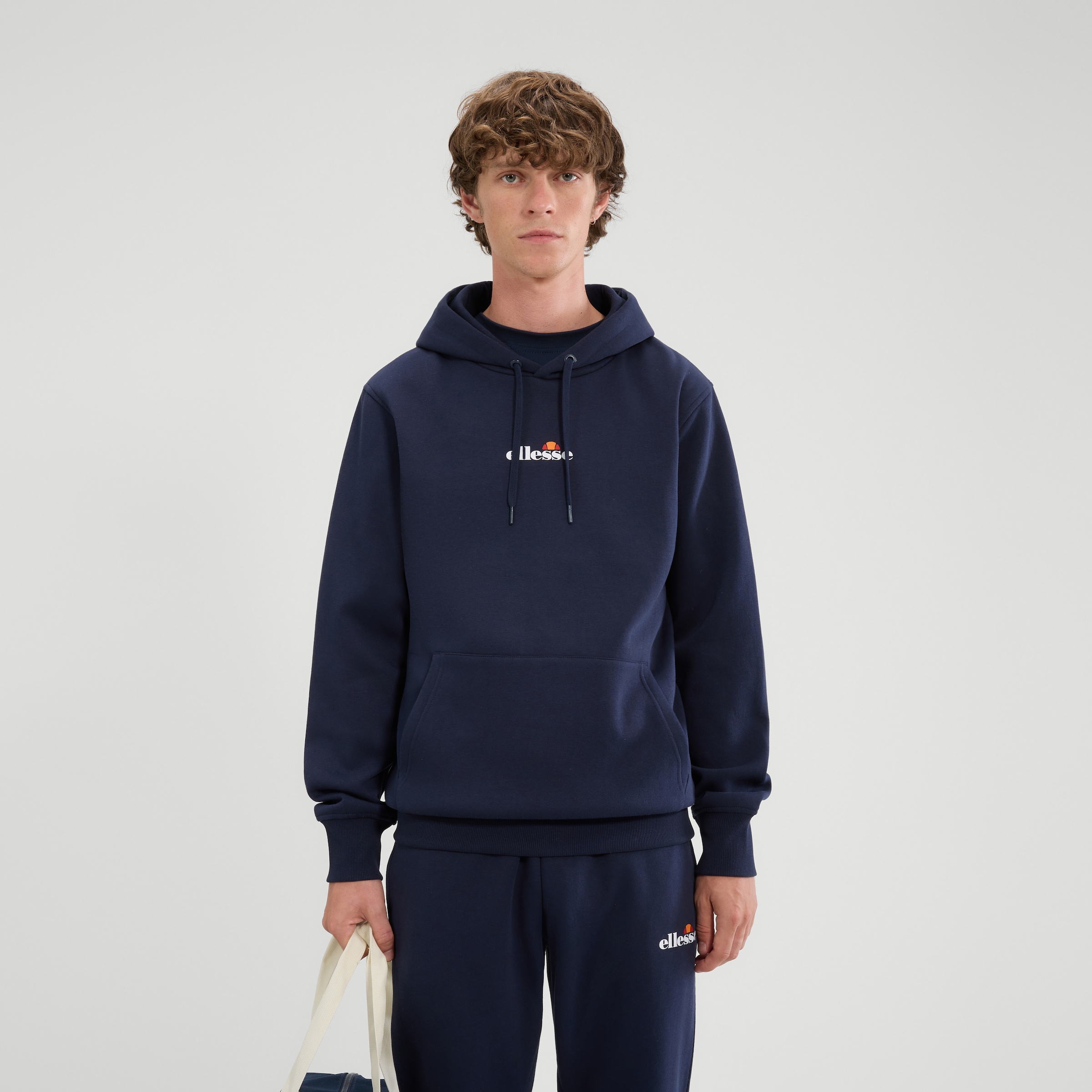 Image of Ellesse Kapuzensweatshirt "PERSHUTA 2 OH HOODY"