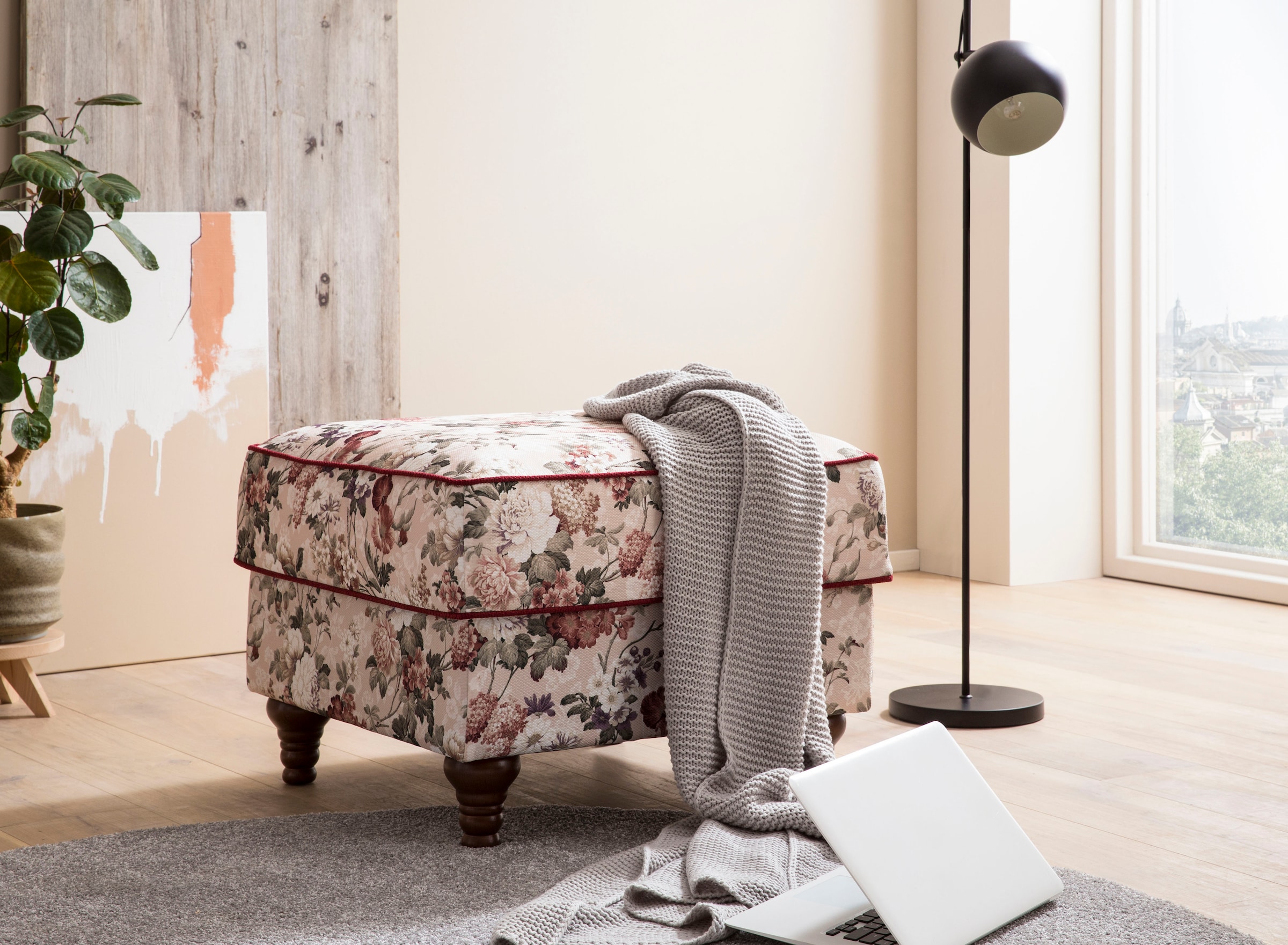 Home affaire Hocker »LUCIENNE«, mit gedrechselten Füssen aus Holz