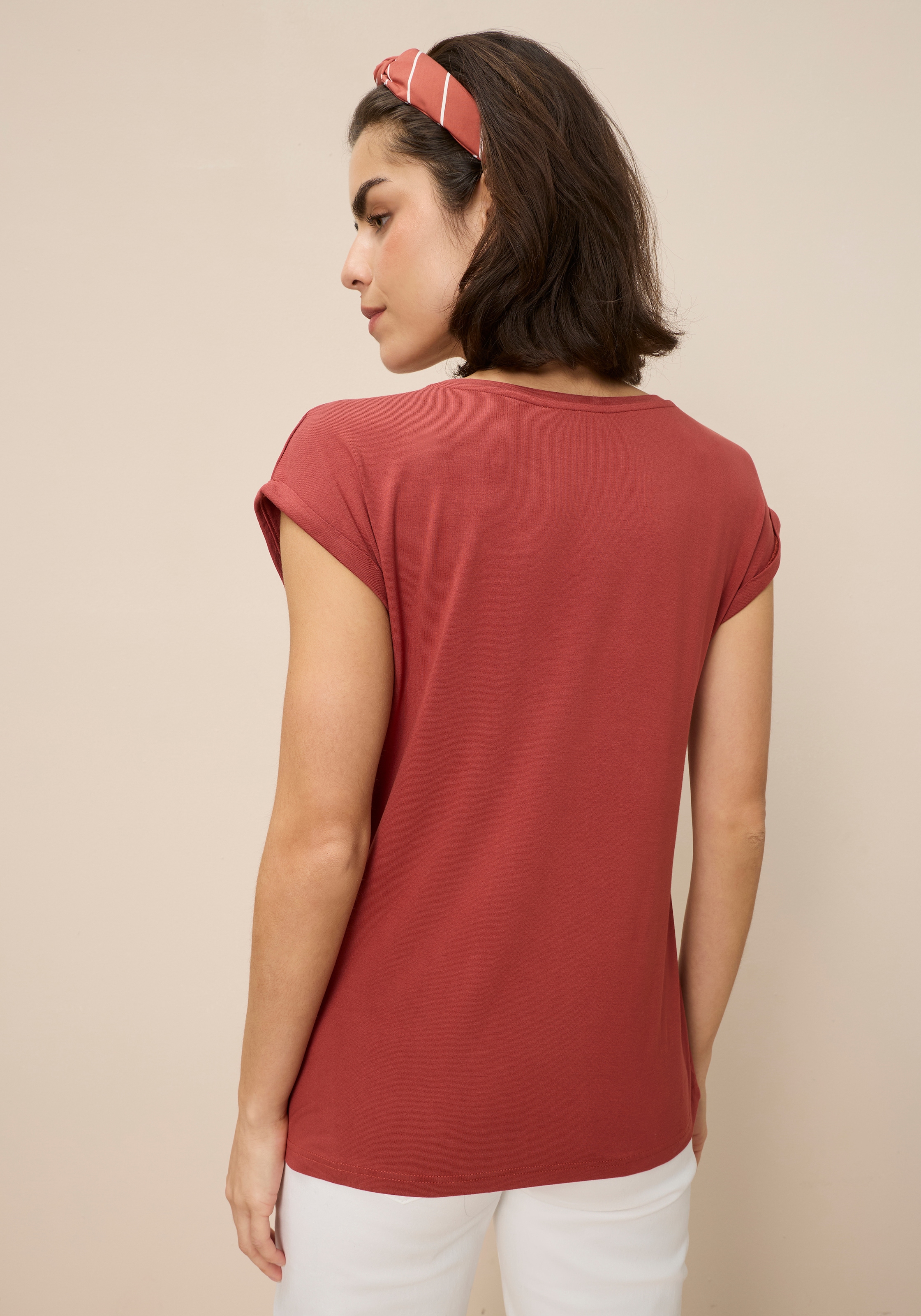 Tamaris T-shirt Regular Fit, mit überlappenden Schultern, Kurzarm mit Aufschlag