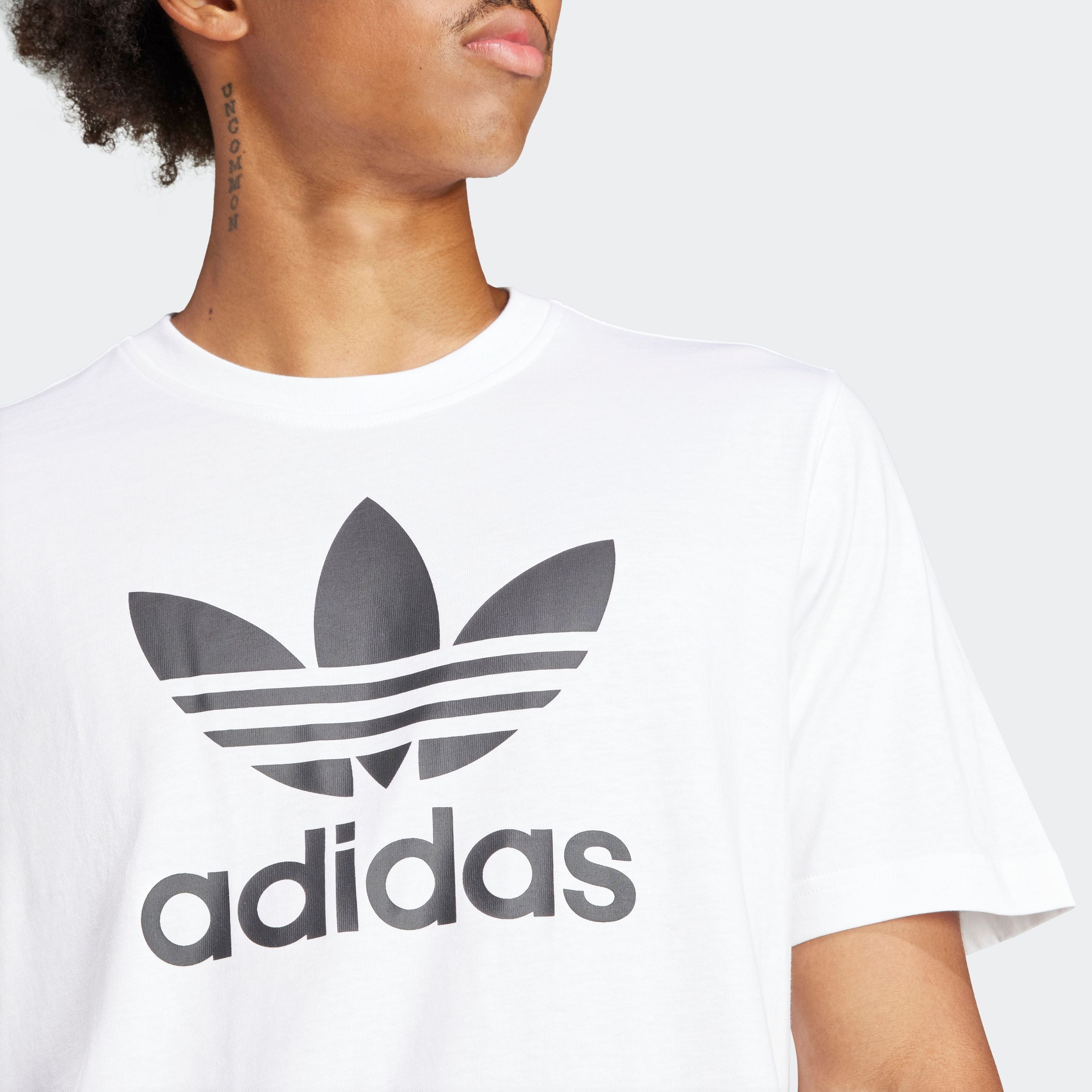adidas Originals T-Shirt »TREFOIL T-SHIRT«, Basic Shirt mit grossem Trefoil Logoprint