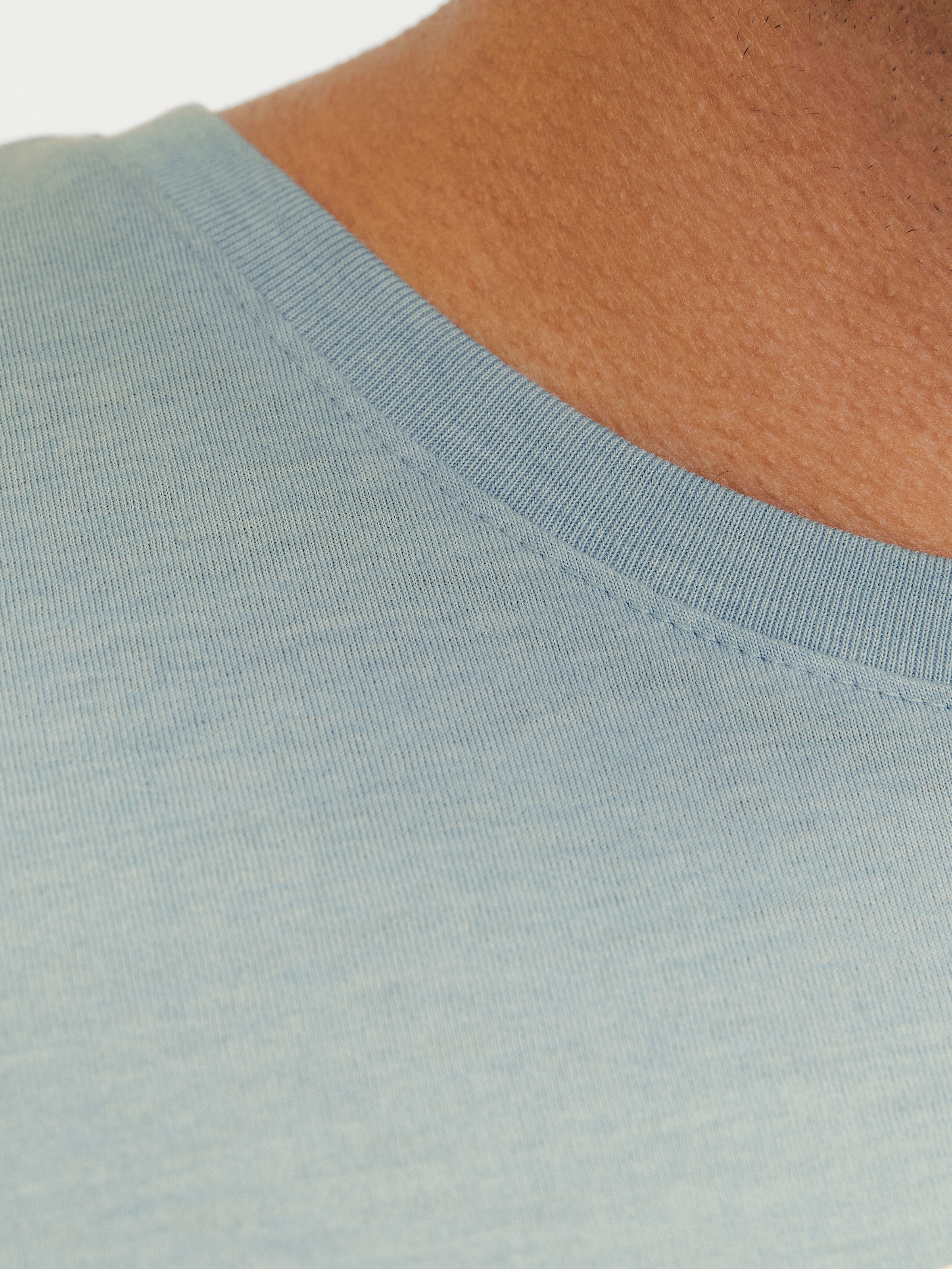 Jack & Jones PlusSize T-Shirt »JJELOGO TEE SS O-NECK 2 COL AW24 S PLS«, mit Frontprint