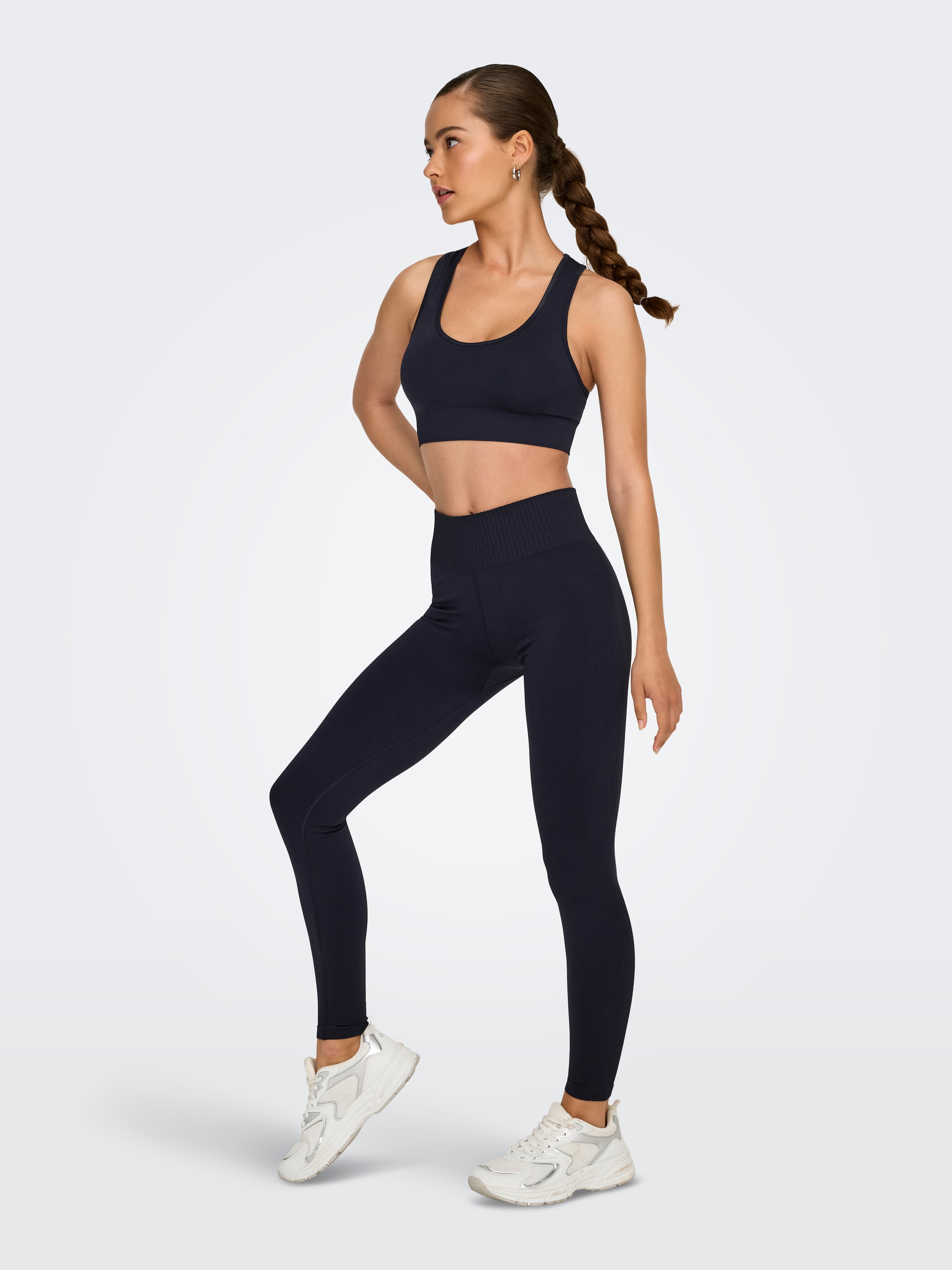ONLY Play Soutien-gorge de sport »ONPDAISY SEAM SPORTS BRA - NOOS« fabrication sans coutures