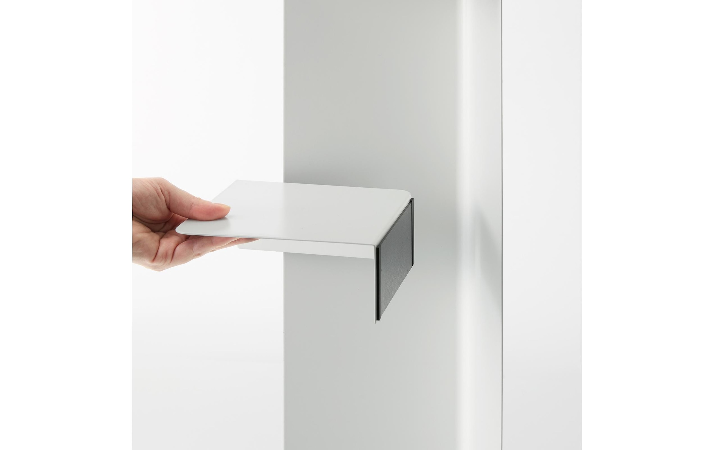 Yamazaki Toilettenpapierhalter »Tower mit Rollen 16 x 80.5 cm«