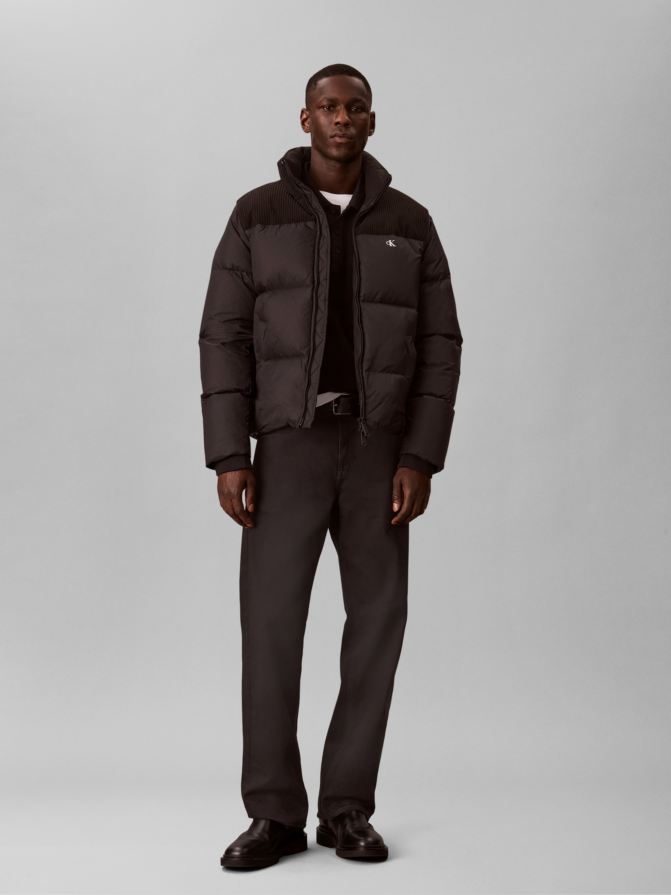 Calvin Klein Veste matelassée »MIXED MEDIA DOWN PUFFER« sans capuche coupe régulière avec col montant