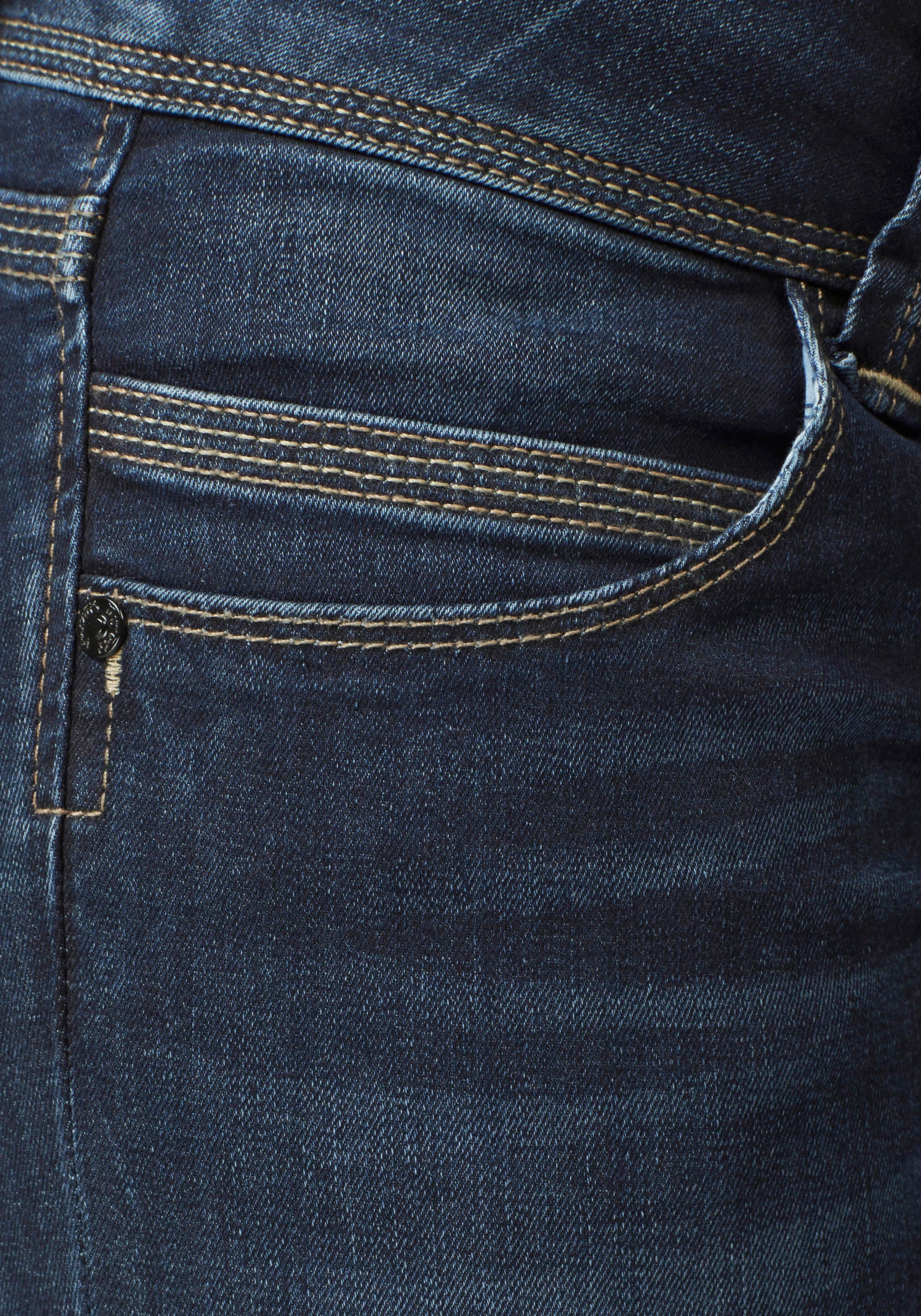 Pepe Jeans Straight-Jeans »VENUS«, mit Badge