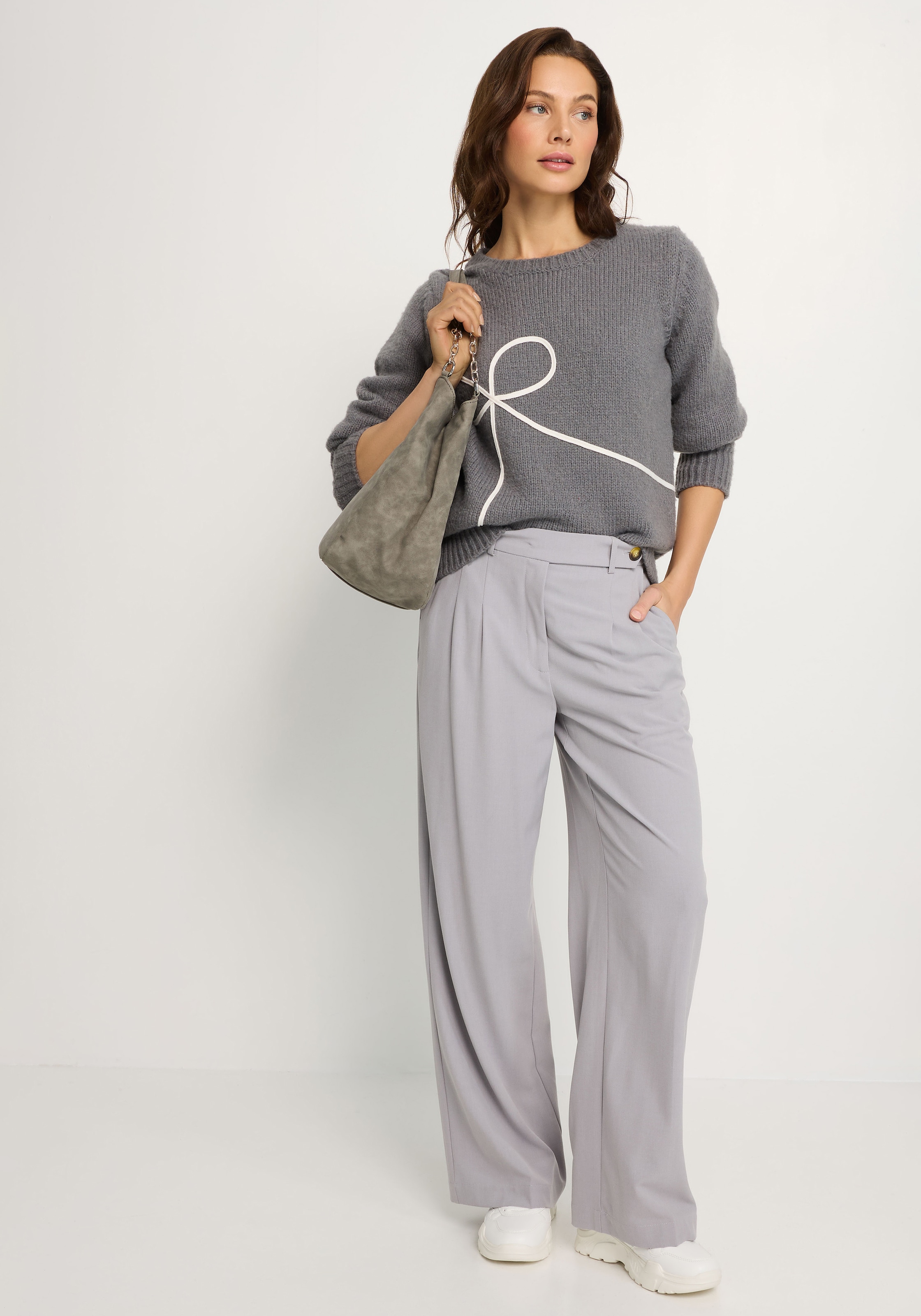 LASCANA Strickpullover mit Schleifen-Applikation vorne, casual