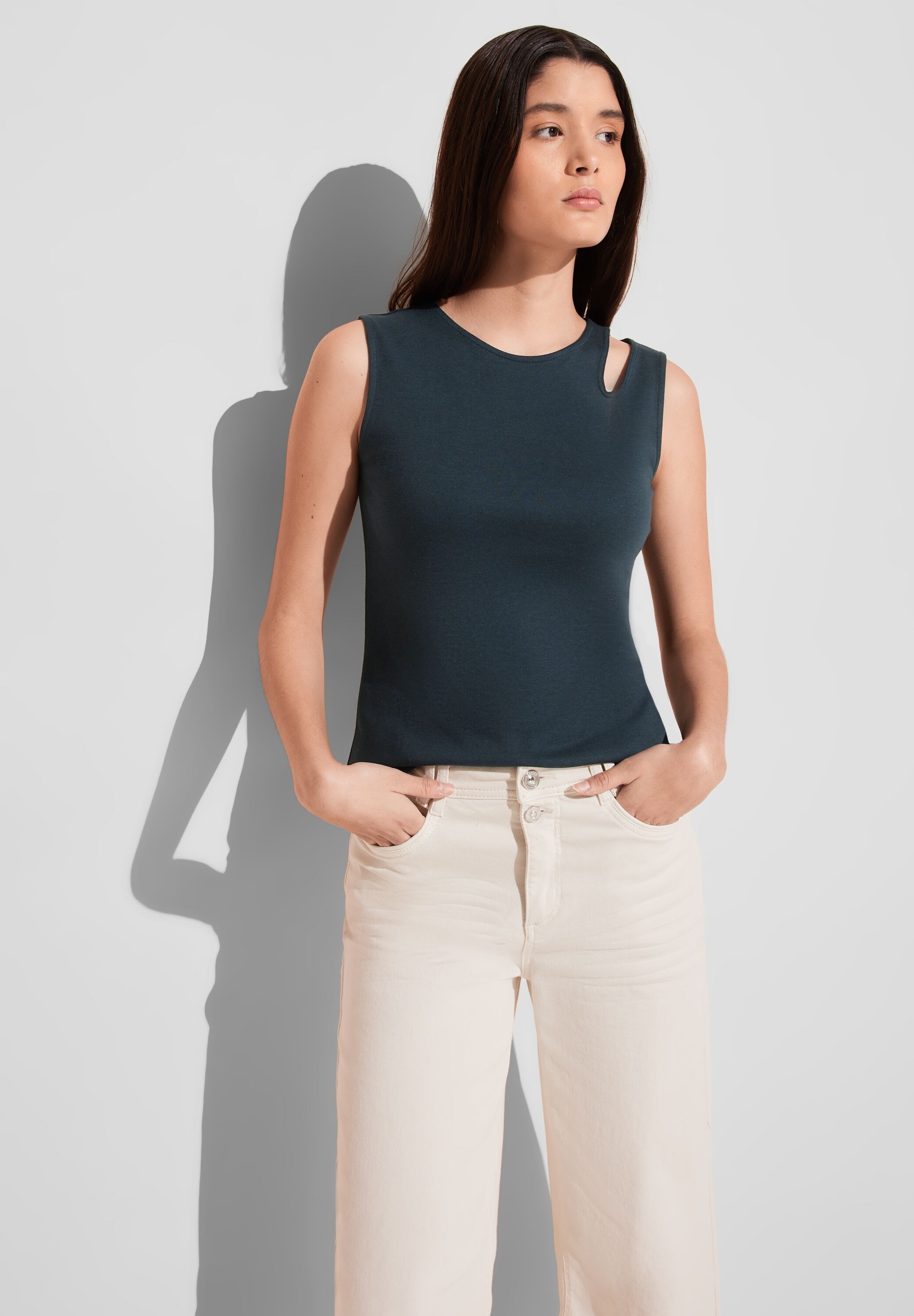 Shirttop, mit Cut-Out