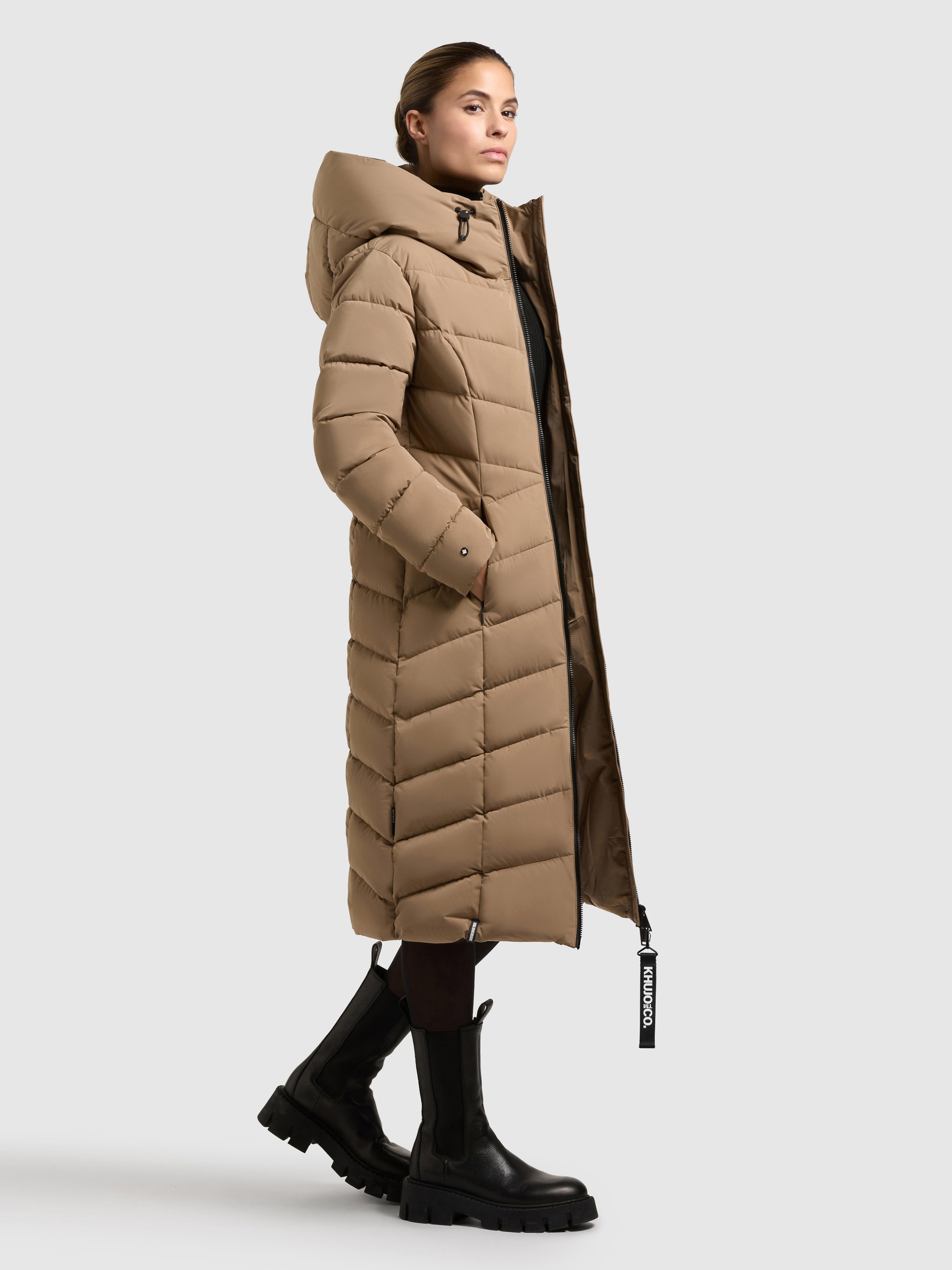 khujo Steppmantel »FISKA« Kapuze mit elastischem Kordelzug