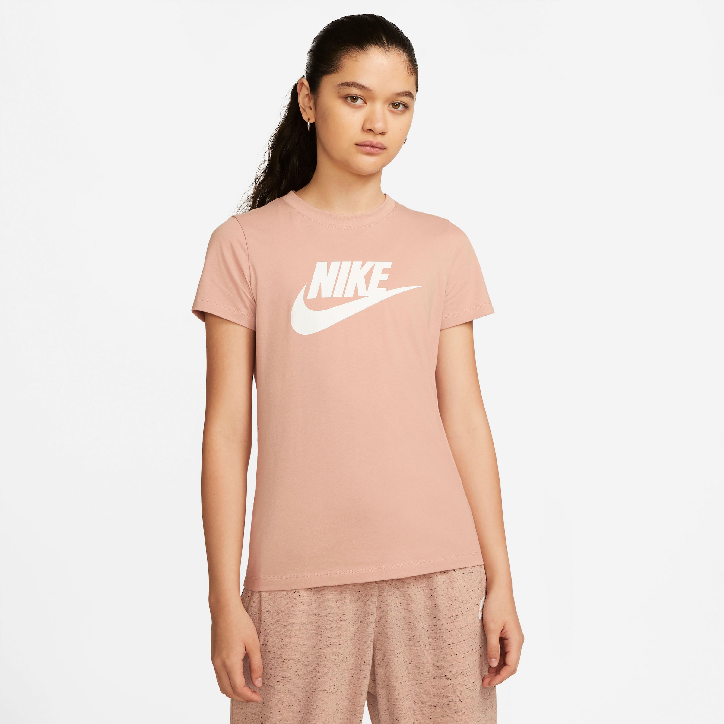 Nike Sportswear T-Shirt »Essential T-Shirt« kaufen