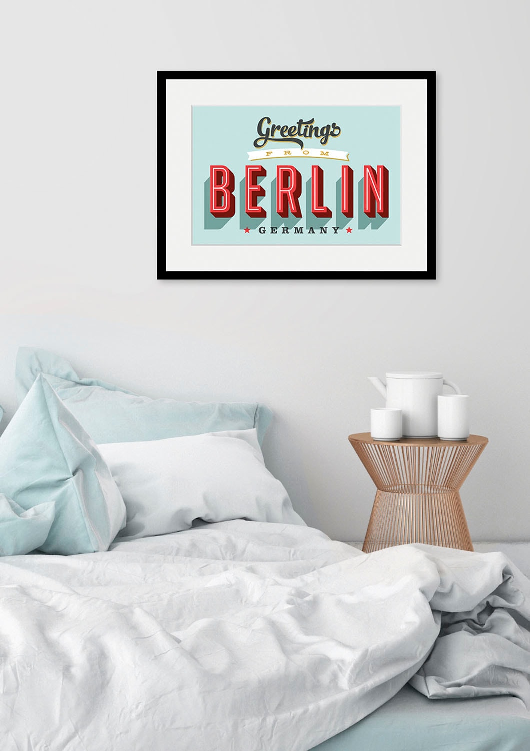 Image of queence Bild "Greetings from Berlin" Berlin Deutschland Schriftzug Stadt Städte 1 Stk. tlg. HD Premium Poster-Druck inkl. Holzrahmen