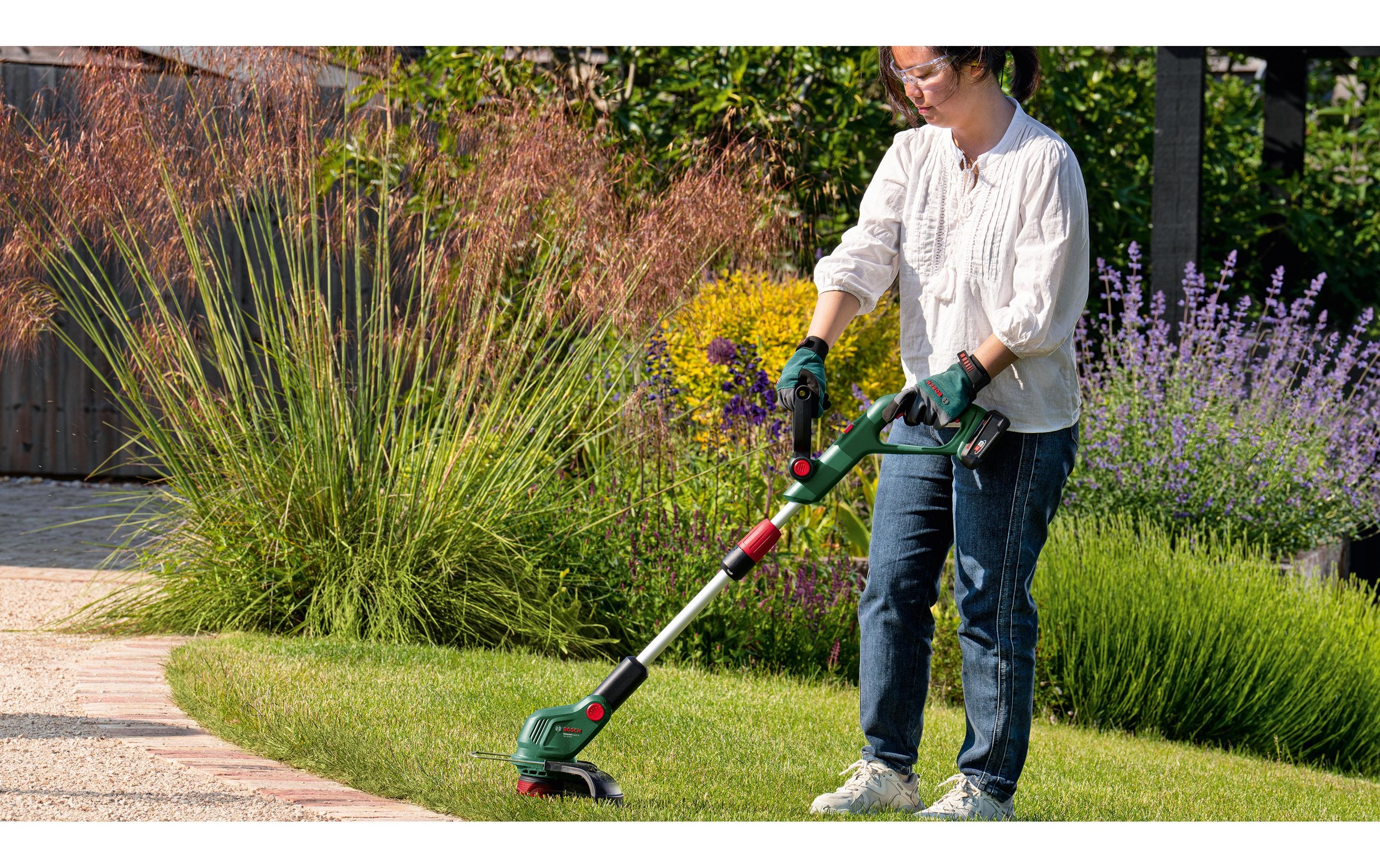 BOSCH Akku-Rasentrimmer »UniversalGrassCut 18 V-26-500 Kit«