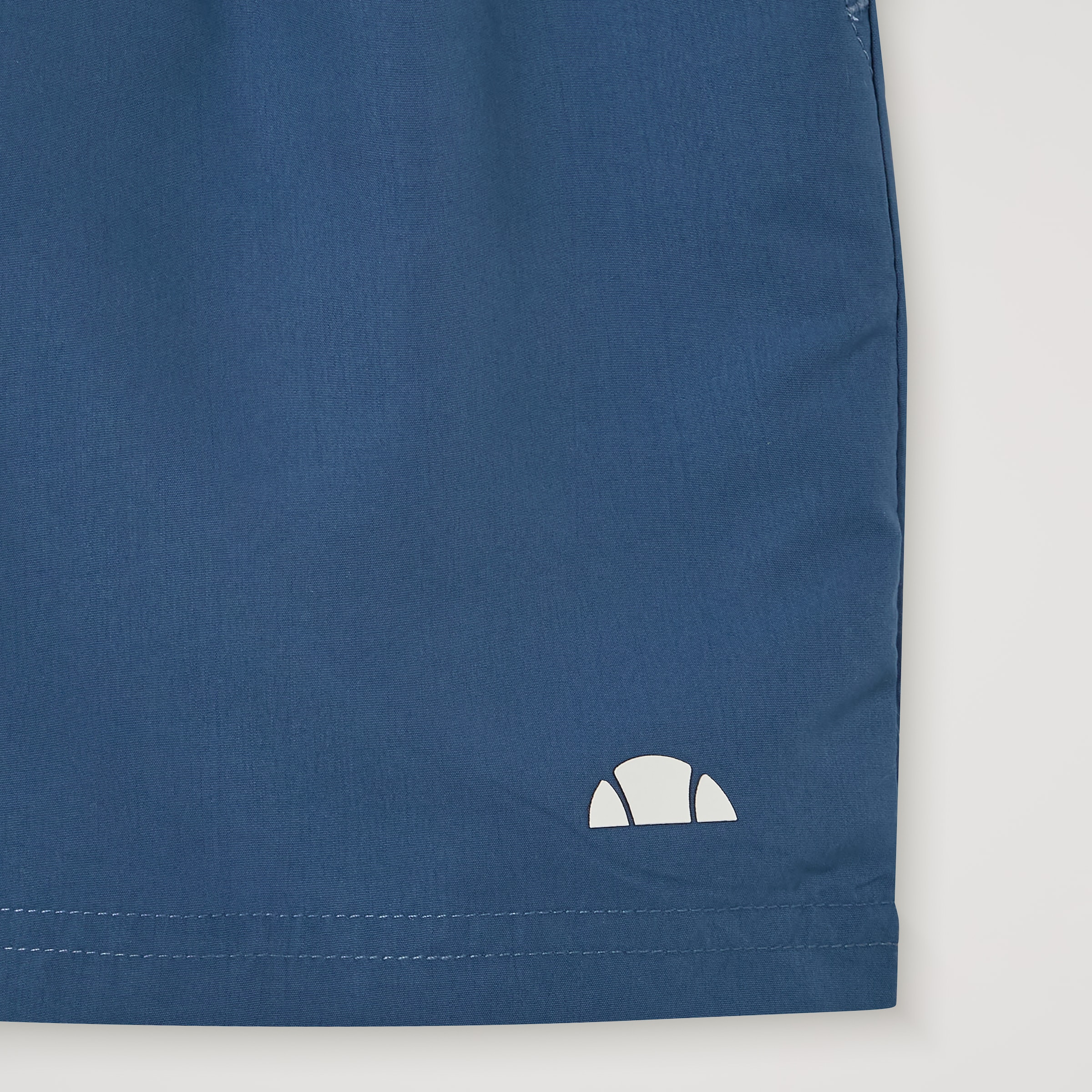 Ellesse Badeshorts »BILUNDE SWIM SHORT« für Kinder, sportliche Schnittform, hohe Bewegungsfreiheit