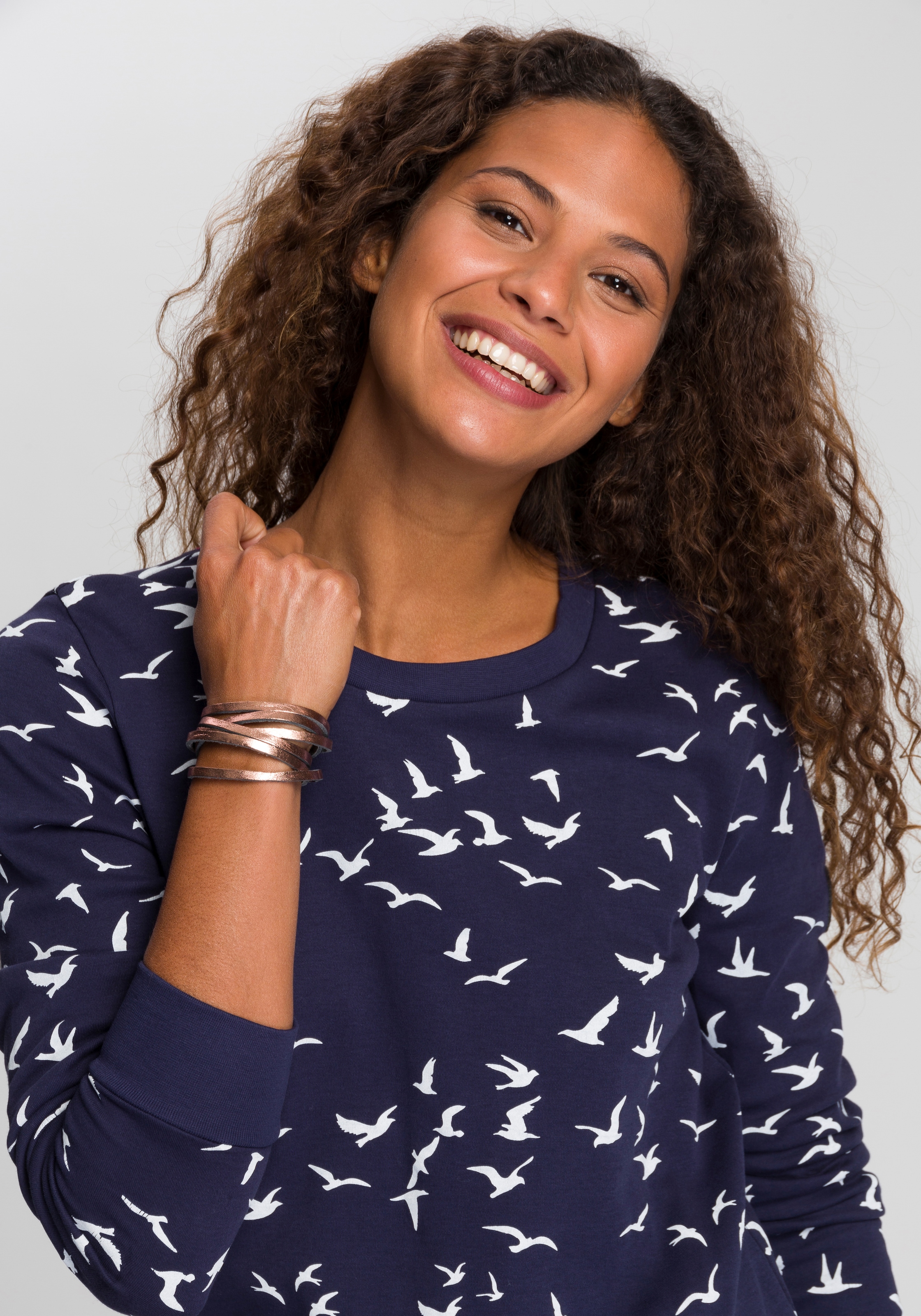 ♕ KangaROOS Sweatshirt, mit versandkostenfrei modischem auf Minimal-Allover-Print