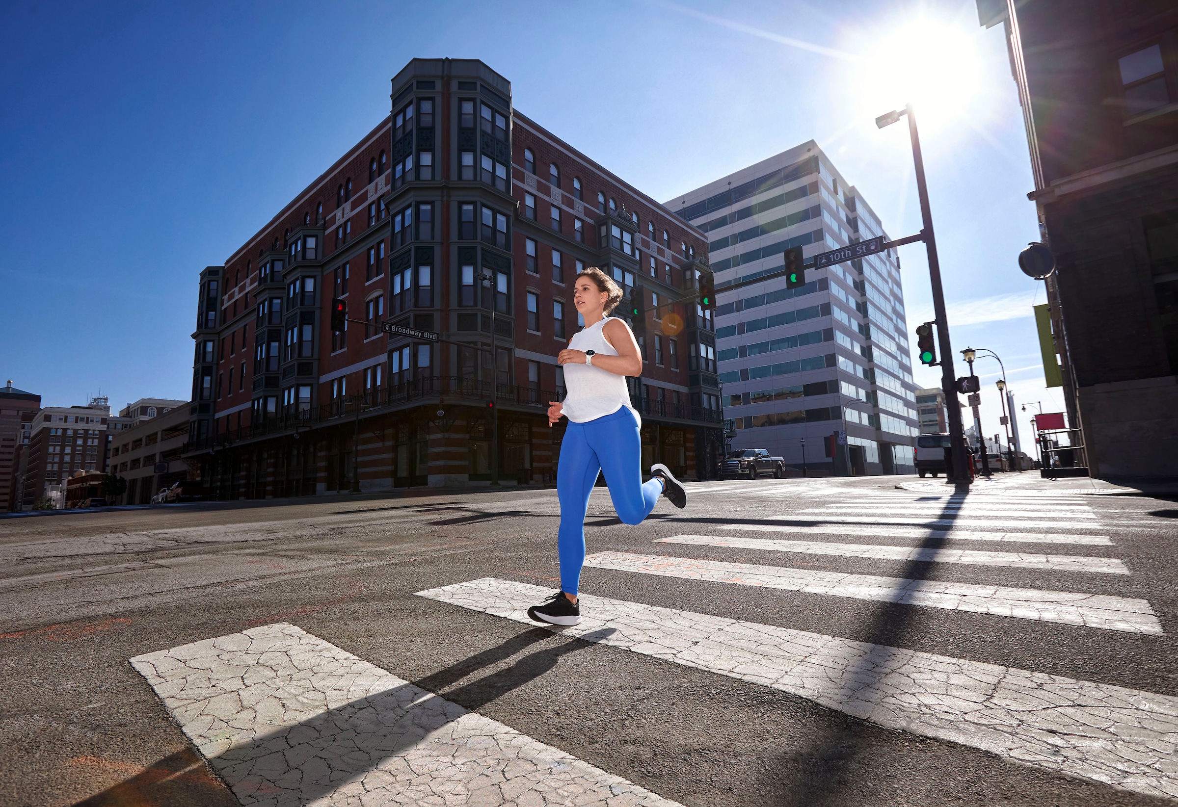 Garmin Smartwatch »FORERUNNER 55 Multisport-« (2,64 cm / 1,04 ″) Garmin