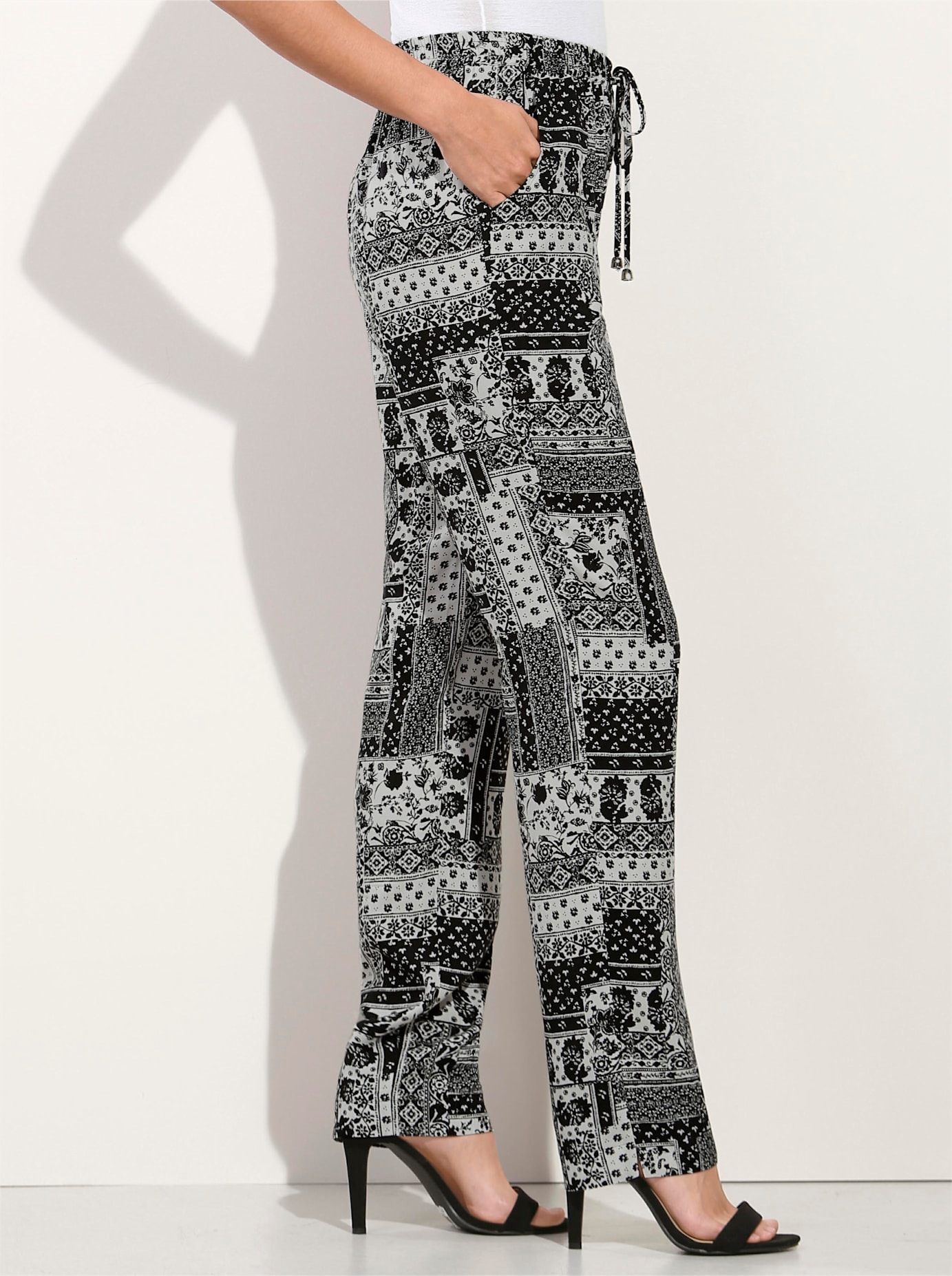 Classic Basics Dehnbund-Hose