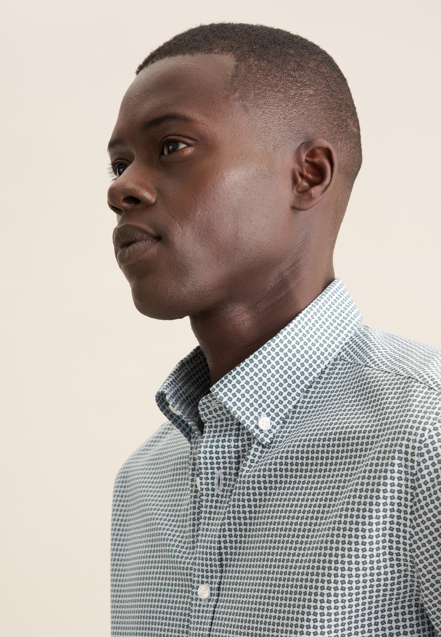 seidensticker Businesshemd »Shaped«, Shaped Kurzarm Button-Down-Kragen Druck