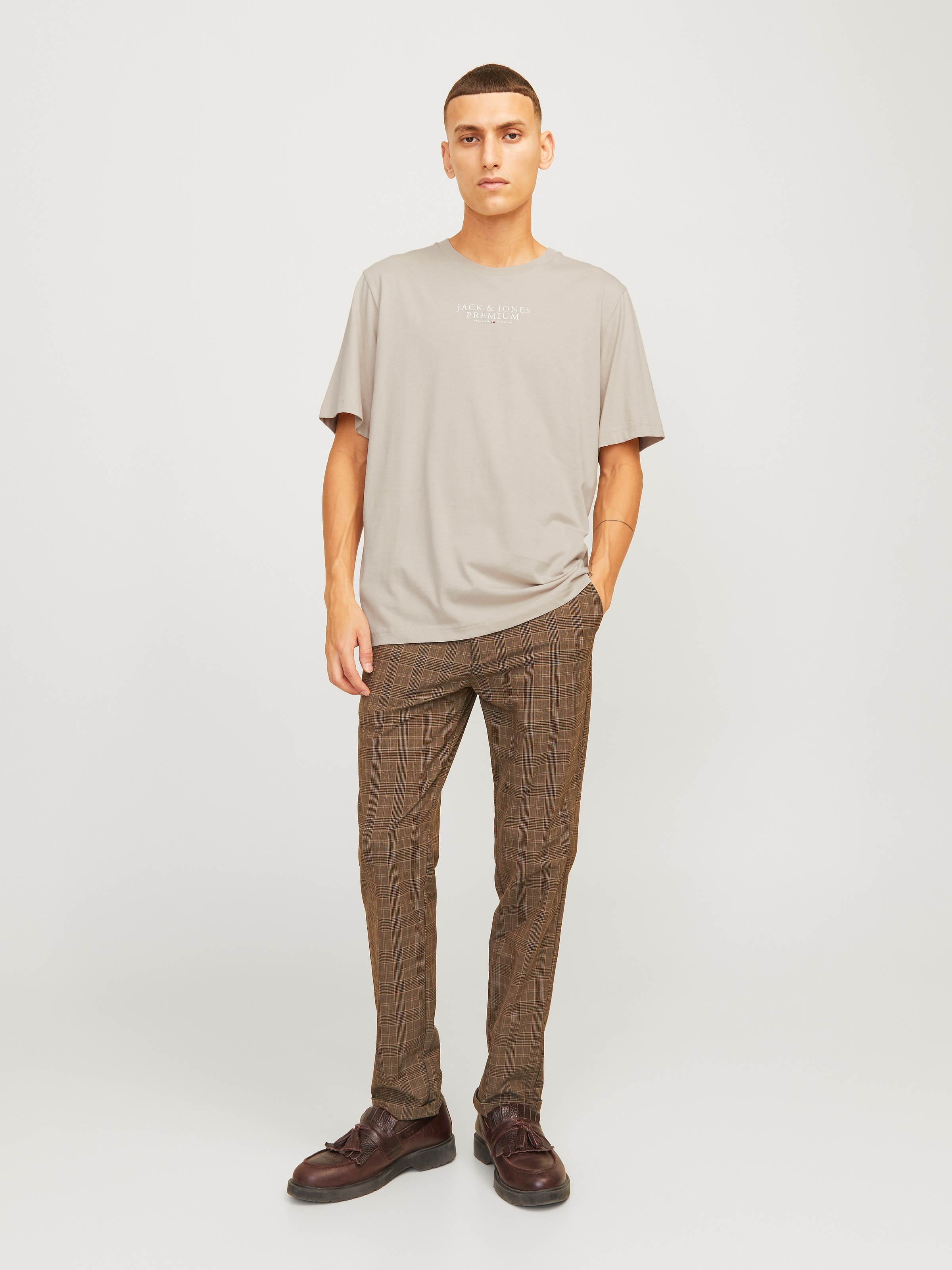 Jack & Jones Rundhalsshirt »JPRBLUARCHIE TEE CREW NECK«