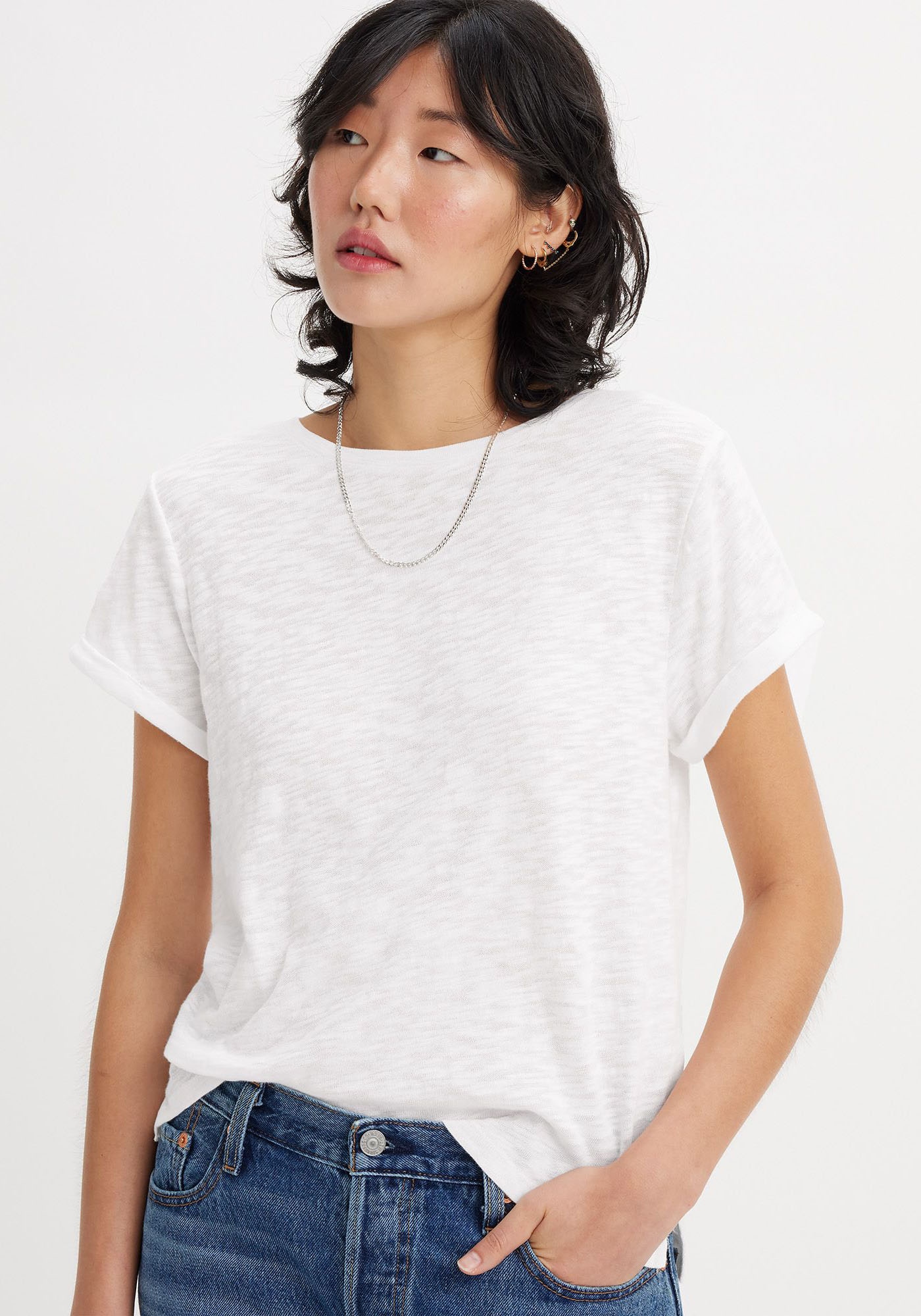 Levi's® Rundhalsshirt »MARGOT TEE«, aus strukturierter Slub Yarn Qualität