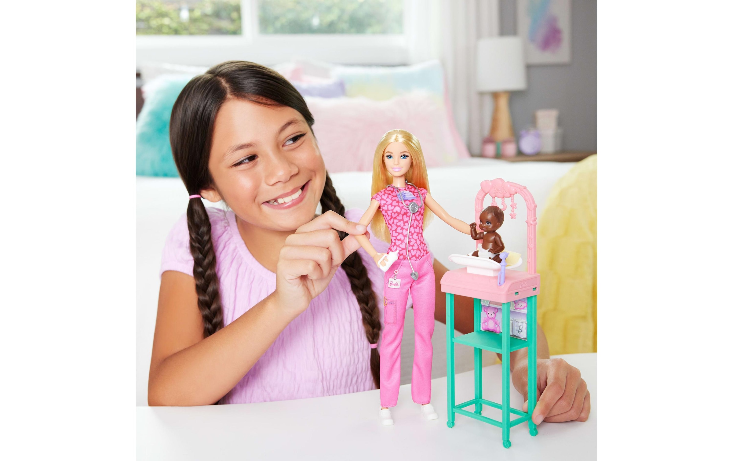 Barbie Anziehpuppe »Deluxe Kinderärztin«