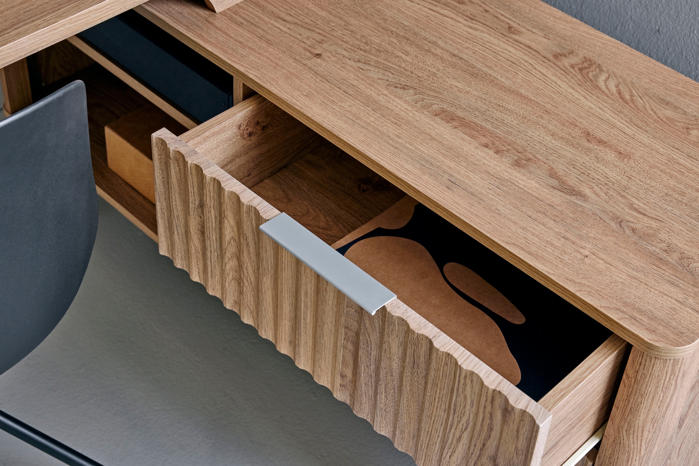 Jahnke Eckschreibtisch »WAVE C 150 E« 1 Stk. tlg. Eckschreibtisch, Fronten in Wellendesign, wechselseitig montierbar