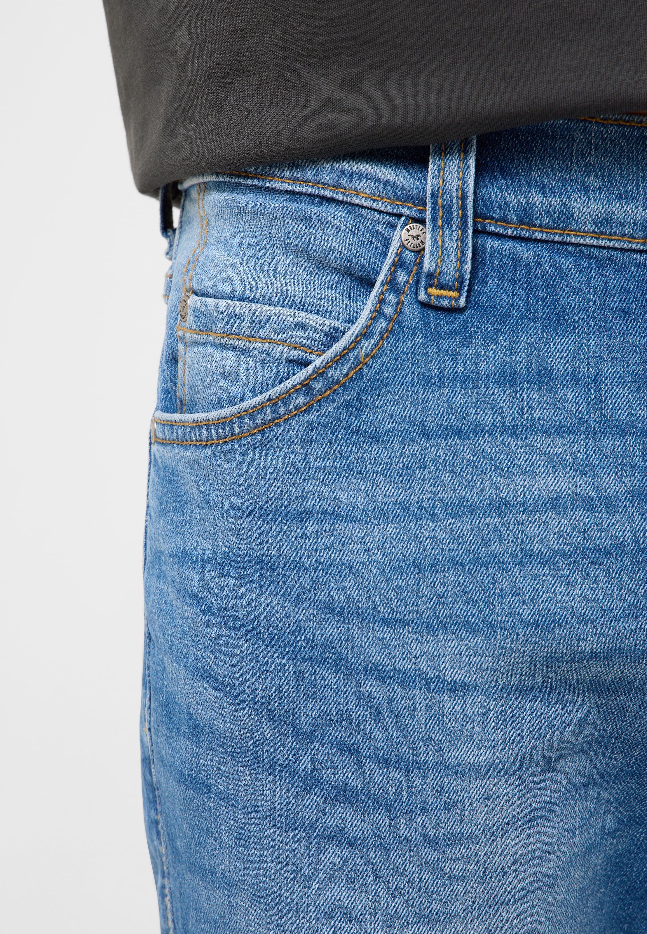 MUSTANG Jeans à 5 poches »Tramper Straight« avec taille mi-haute
