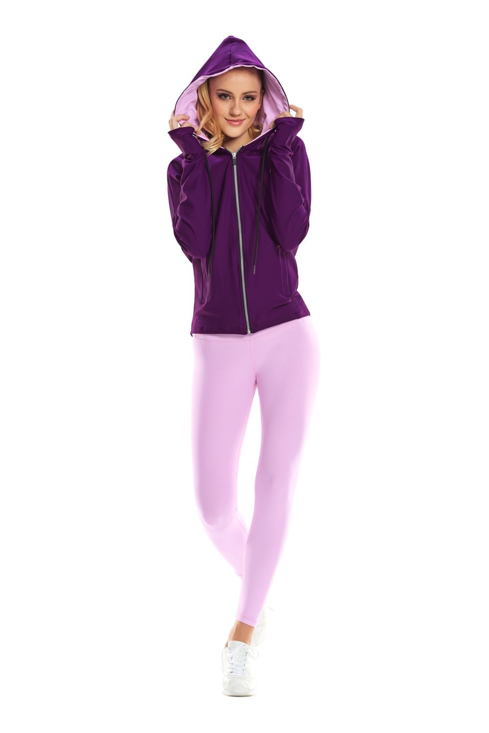 Winshape Veste d'entraînement »Functional Comfort Jacket J008C« mit Ton-in-Ton-Farbakzent