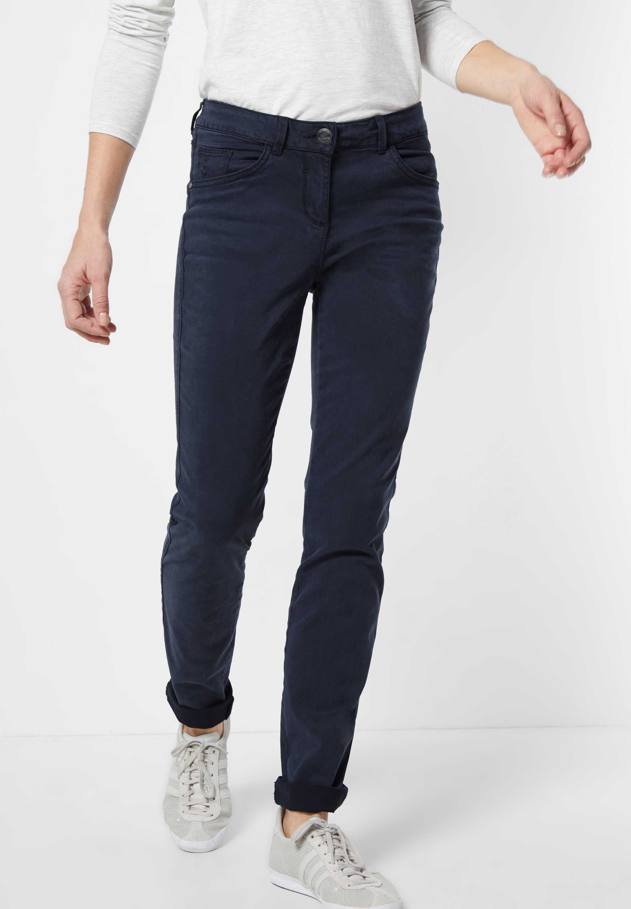 Satin Finish Hose Victoria