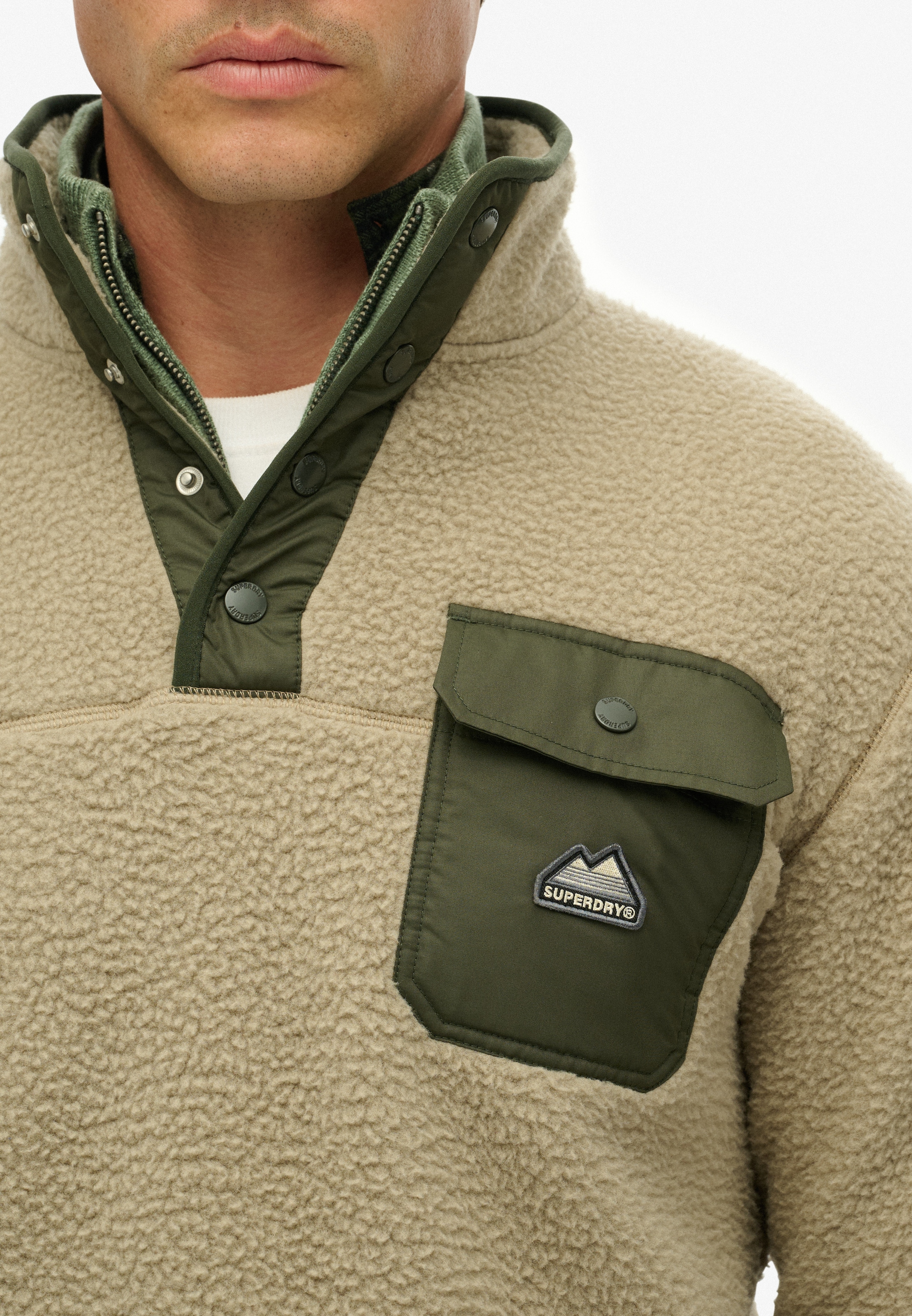 Superdry Sweatshirt »FUJI FLEECE HENLEY«
