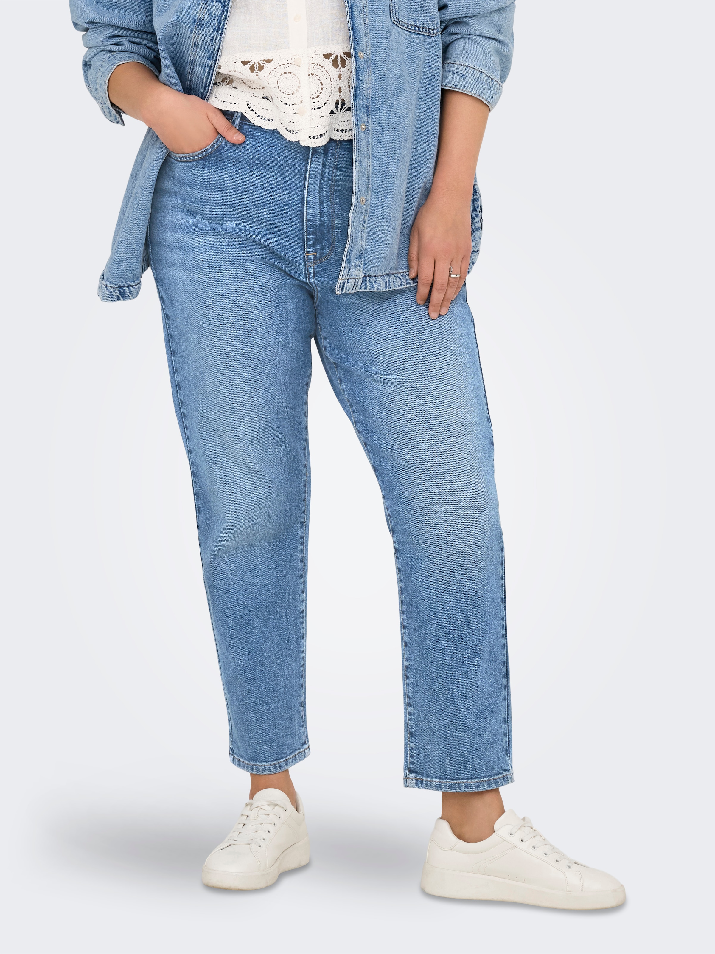 Image of ONLY CARMAKOMA High-waist-Jeans "CAREMILY STRETCH HW ST AK DNM CRO005"