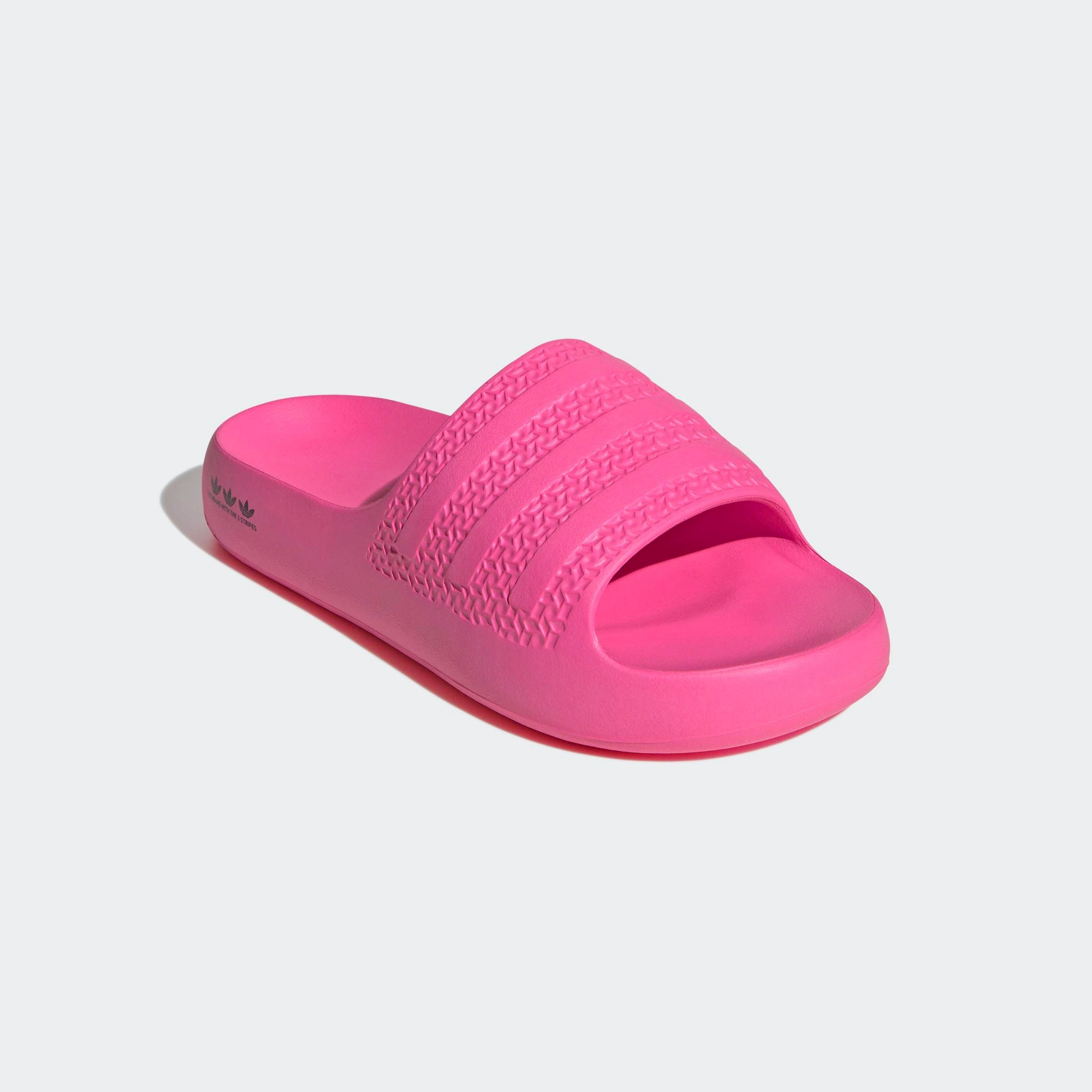 adidas Originals , Badesandale »AYOON ADILETTE« , 44,5 , Eine vielseitige adilette aus weichem EVA-Schaum für ultimativen Komfort.