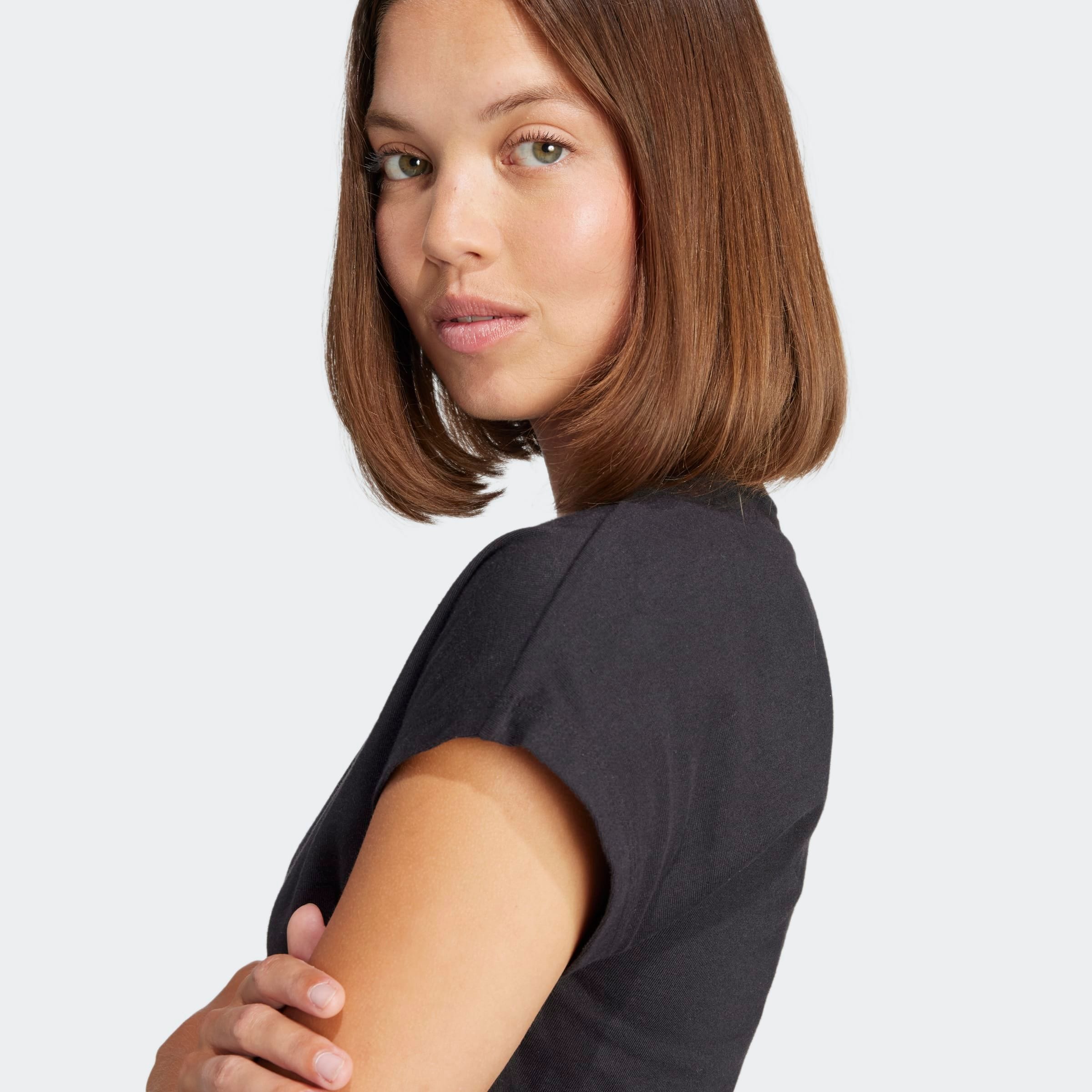 adidas Sportswear T-Shirt »W LIN SJ T«, Basic T-Shirt aus weichem Material