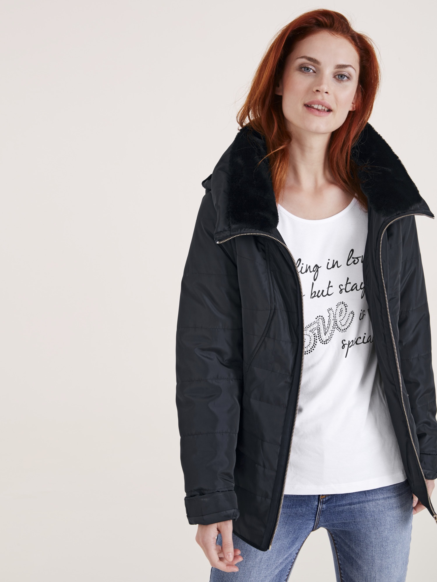 Steppjacke mit Stehkragen