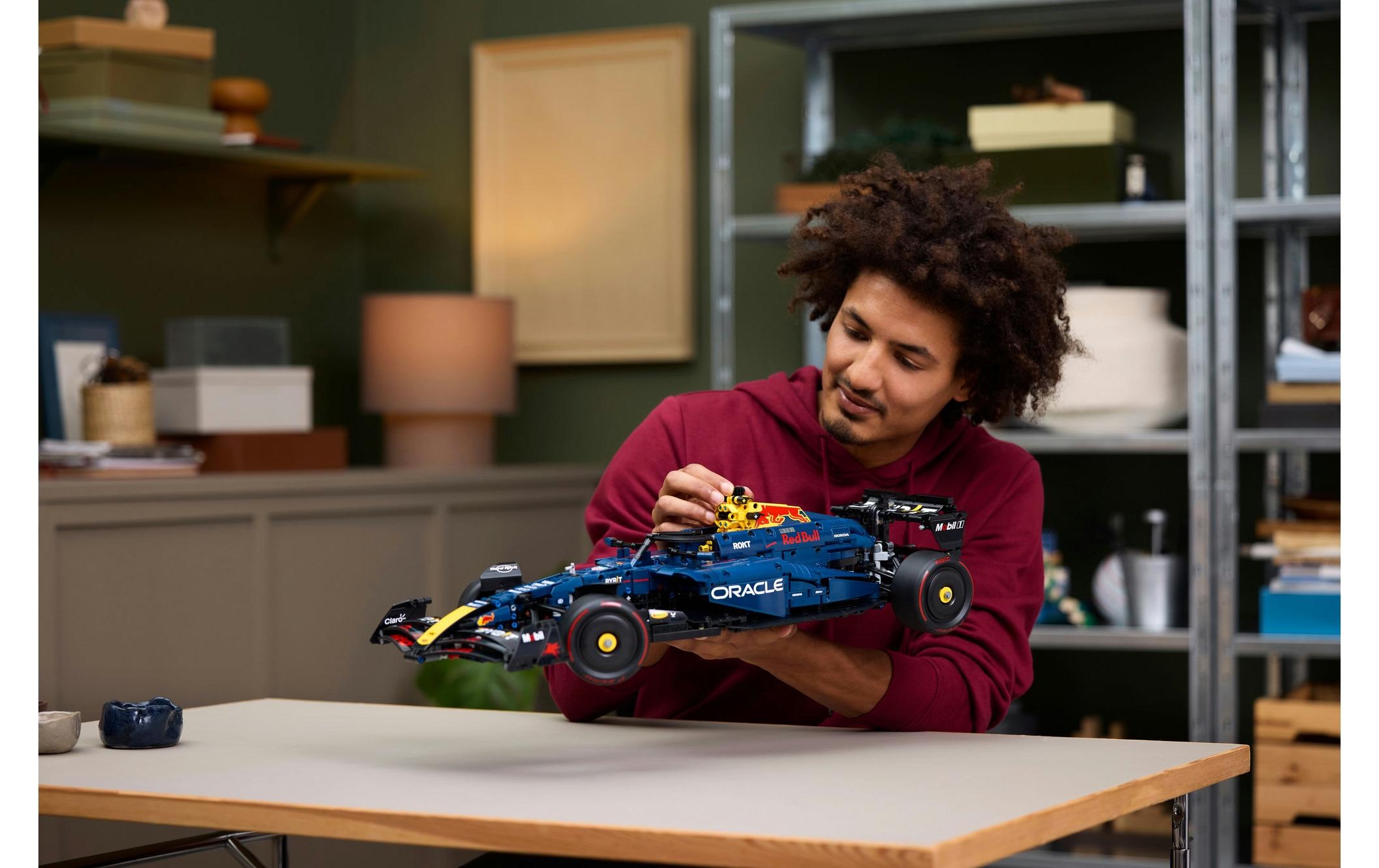 LEGO® Spielbausteine »Technic Oracle Red Bull Racing RB20 F1 Rennauto 42206«, (1639 St.)