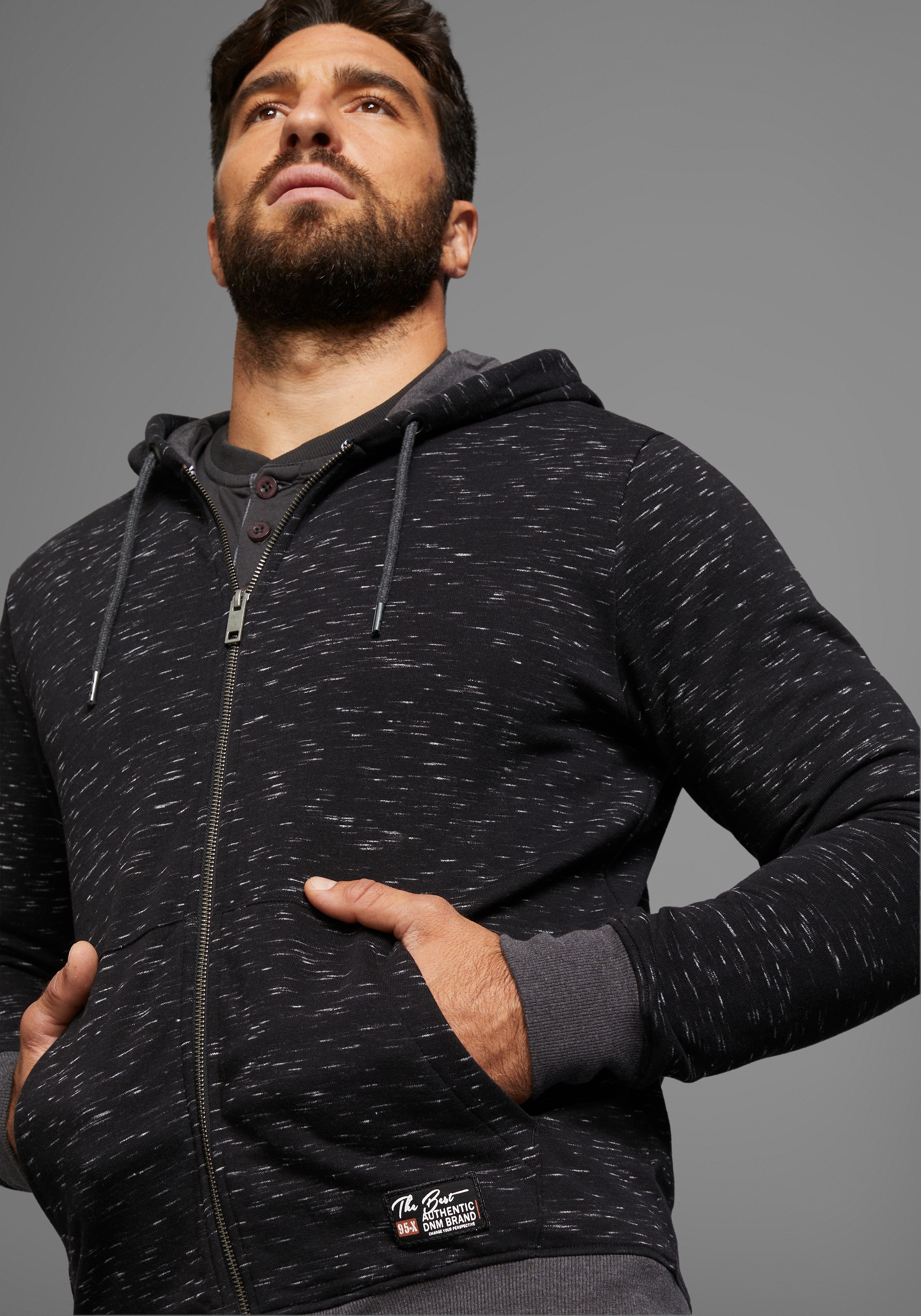 Man's World Kapuzensweatjacke, mit Logo auf der Brust - NEUE KOLLEKTION