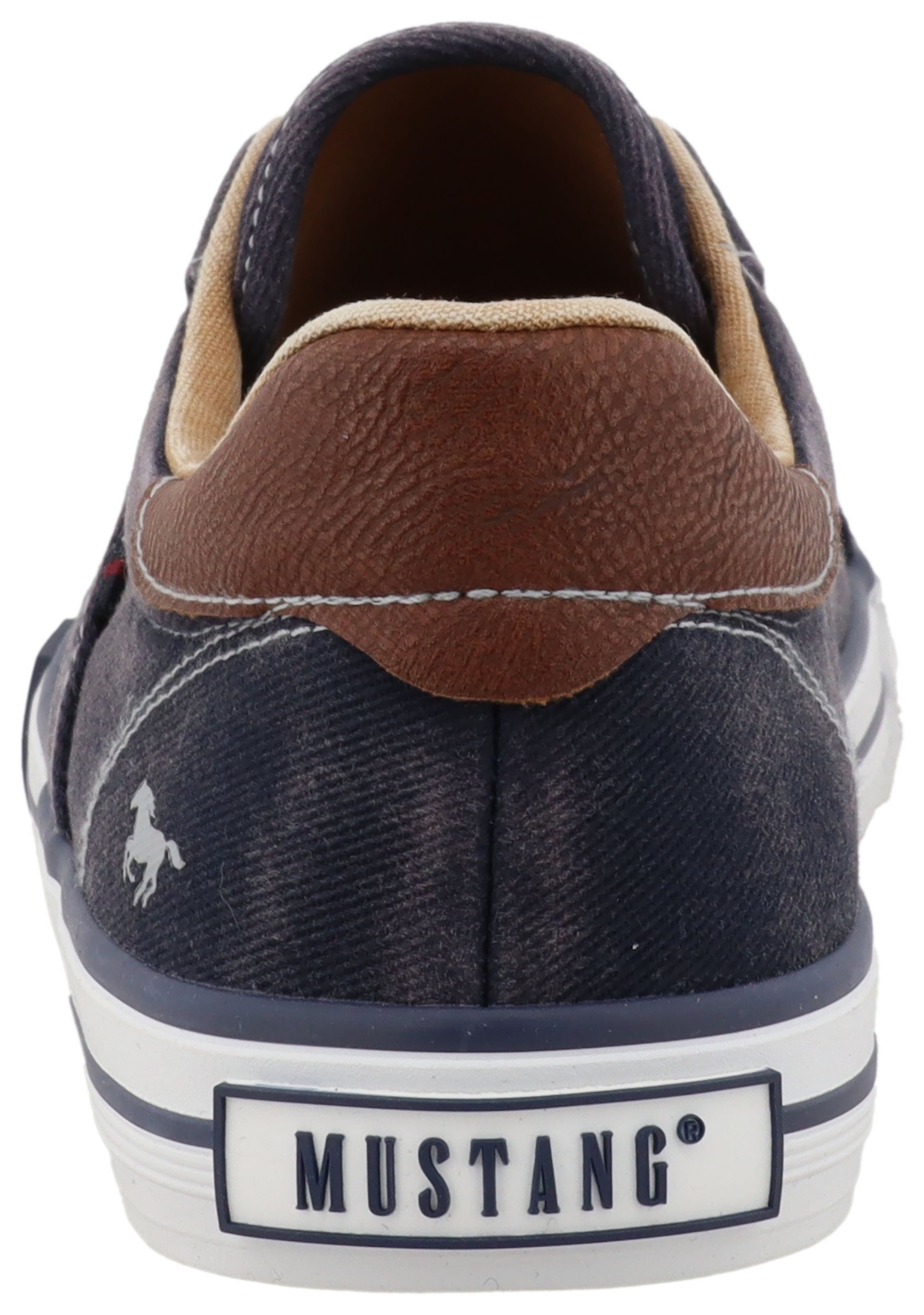 Mustang Shoes »Calogero«  Mocassin, chaussure décontractée, chaussure basse avec coutures contrastées